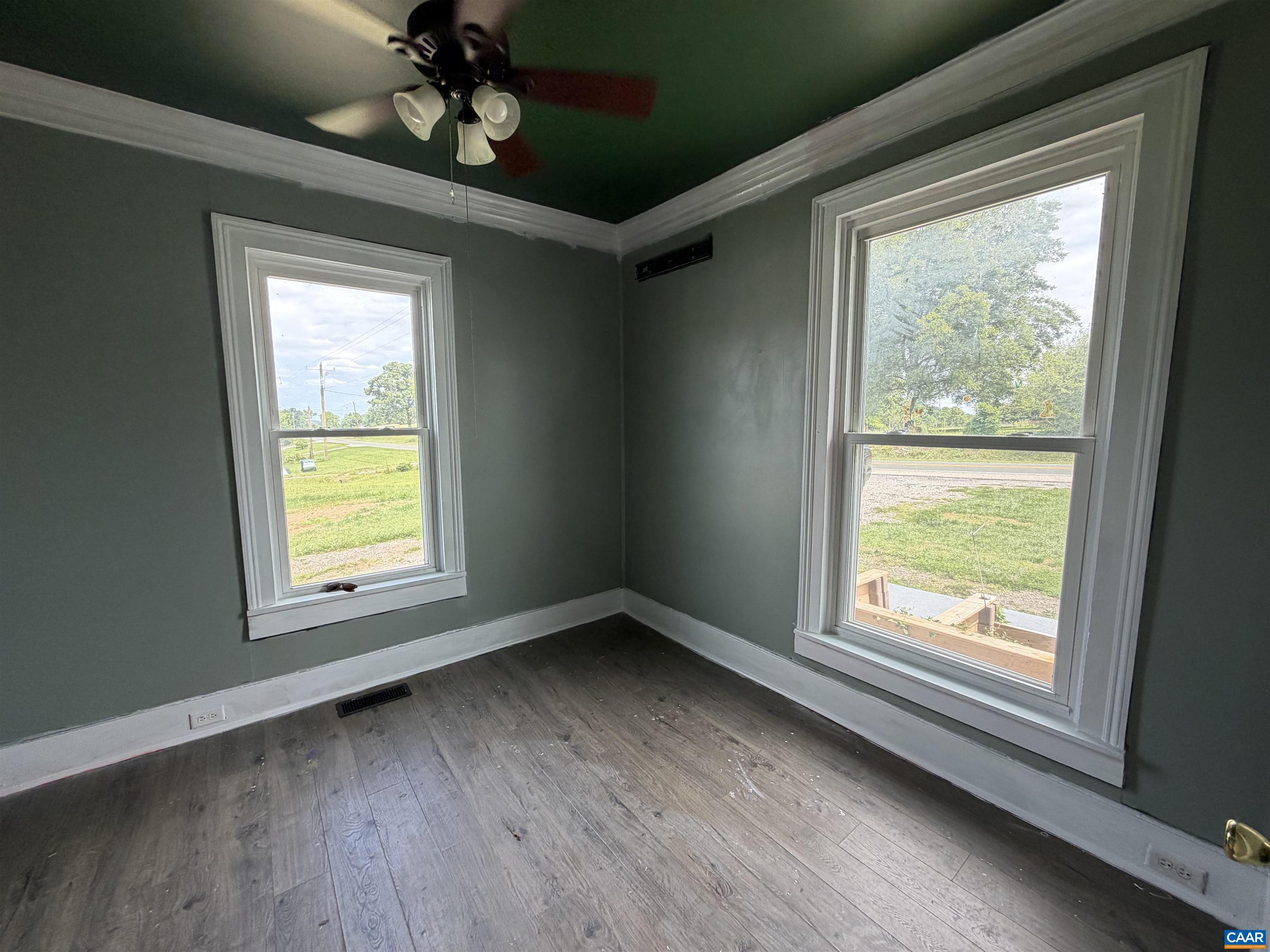 1435 MIDDLEBROOK RD, STAUNTON, Virginia 24401, 3 Bedrooms Bedrooms, ,1 BathroomBathrooms,Residential,1435 MIDDLEBROOK RD,679868 MLS # 679868