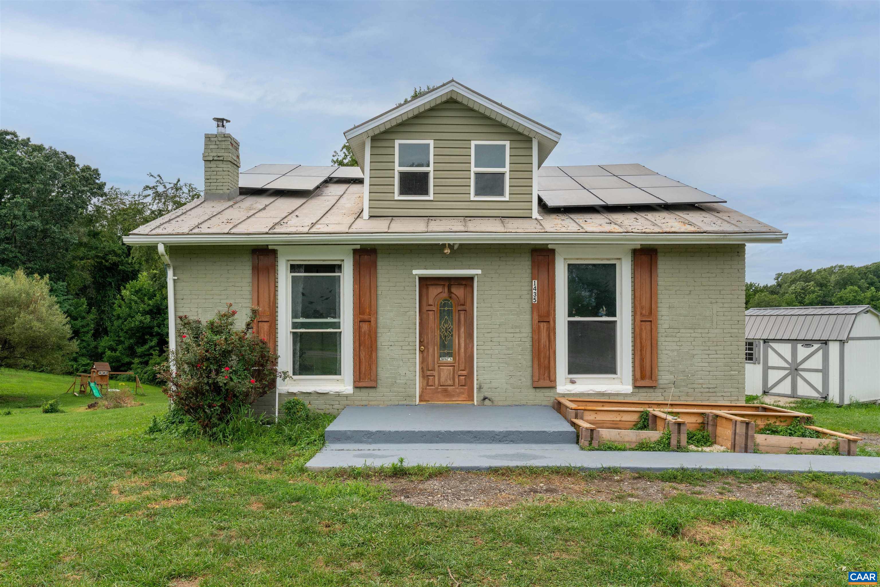 1435 MIDDLEBROOK RD, STAUNTON, Virginia 24401, 3 Bedrooms Bedrooms, ,1 BathroomBathrooms,Residential,1435 MIDDLEBROOK RD,679868 MLS # 679868