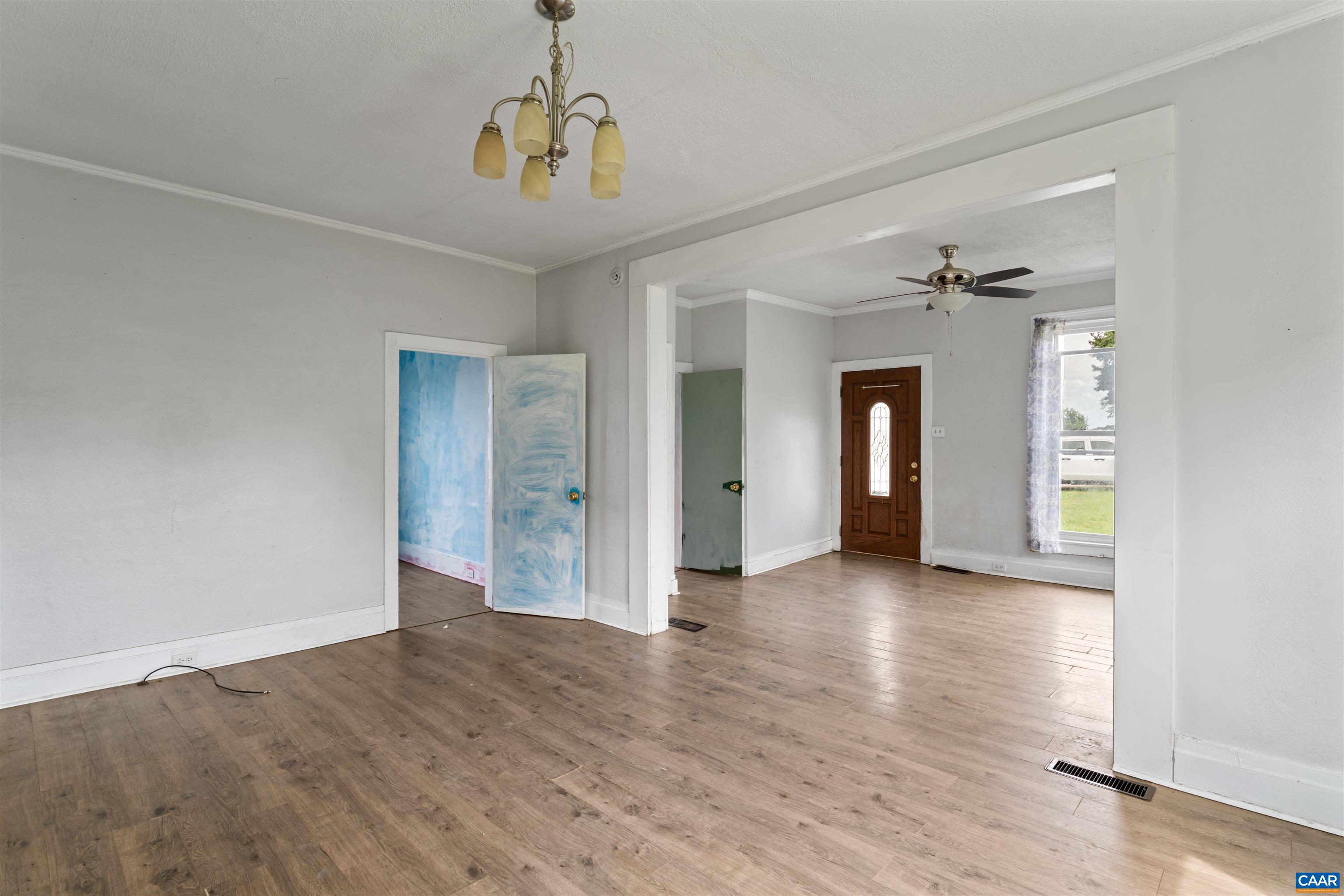1435 MIDDLEBROOK RD, STAUNTON, Virginia 24401, 3 Bedrooms Bedrooms, ,1 BathroomBathrooms,Residential,1435 MIDDLEBROOK RD,679868 MLS # 679868