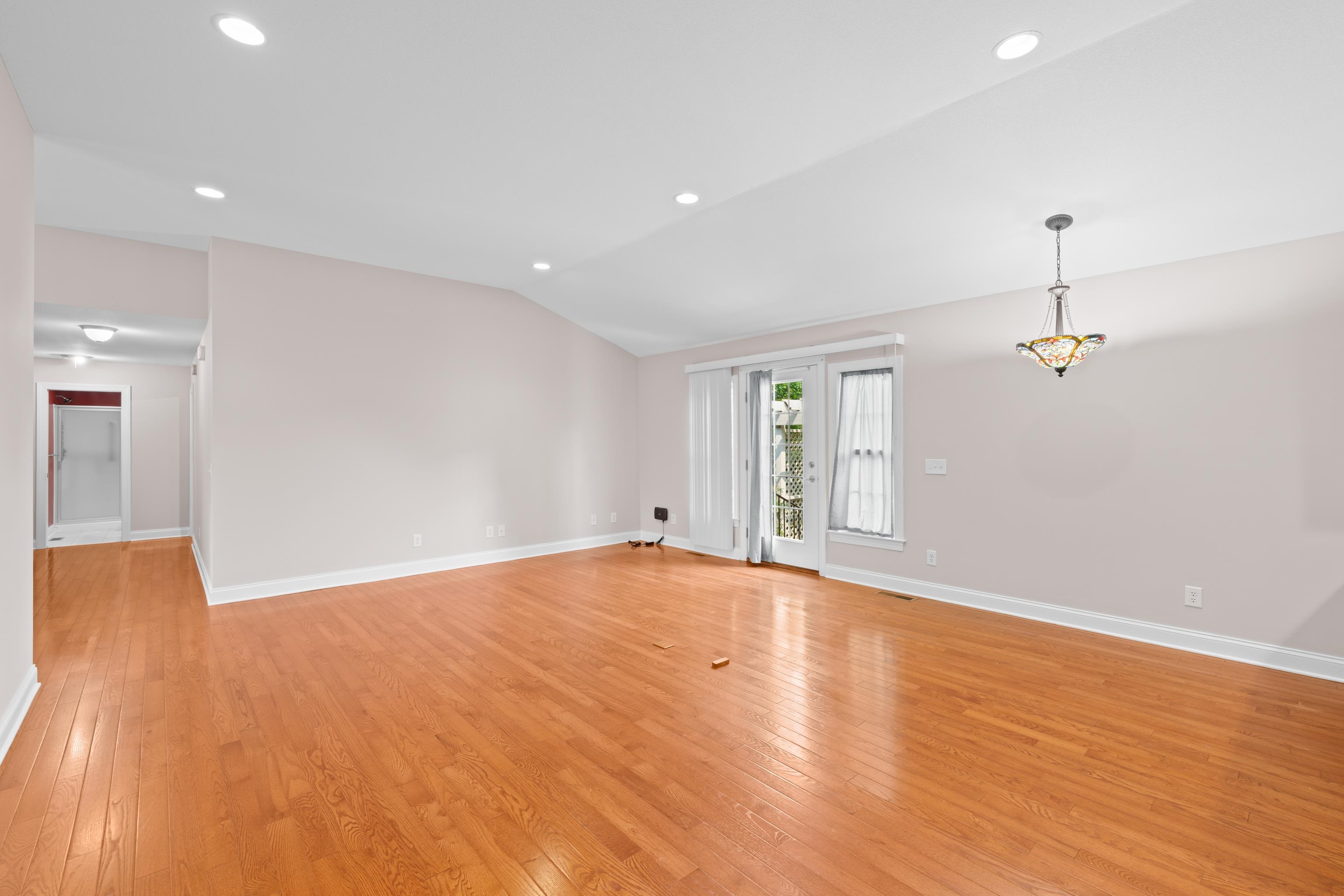 319 MELVIN CIR, BRIDGEWATER, Virginia 22812, 3 Bedrooms Bedrooms, ,2 BathroomsBathrooms,Residential,319 MELVIN CIR,679870 MLS # 679870 319 MELVIN CIR, BRIDGEWATER, Virginia 22812, 3 Bedrooms Bedrooms, ,2 BathroomsBathrooms,Residential,319 MELVIN CIR,679870 MLS # 679870