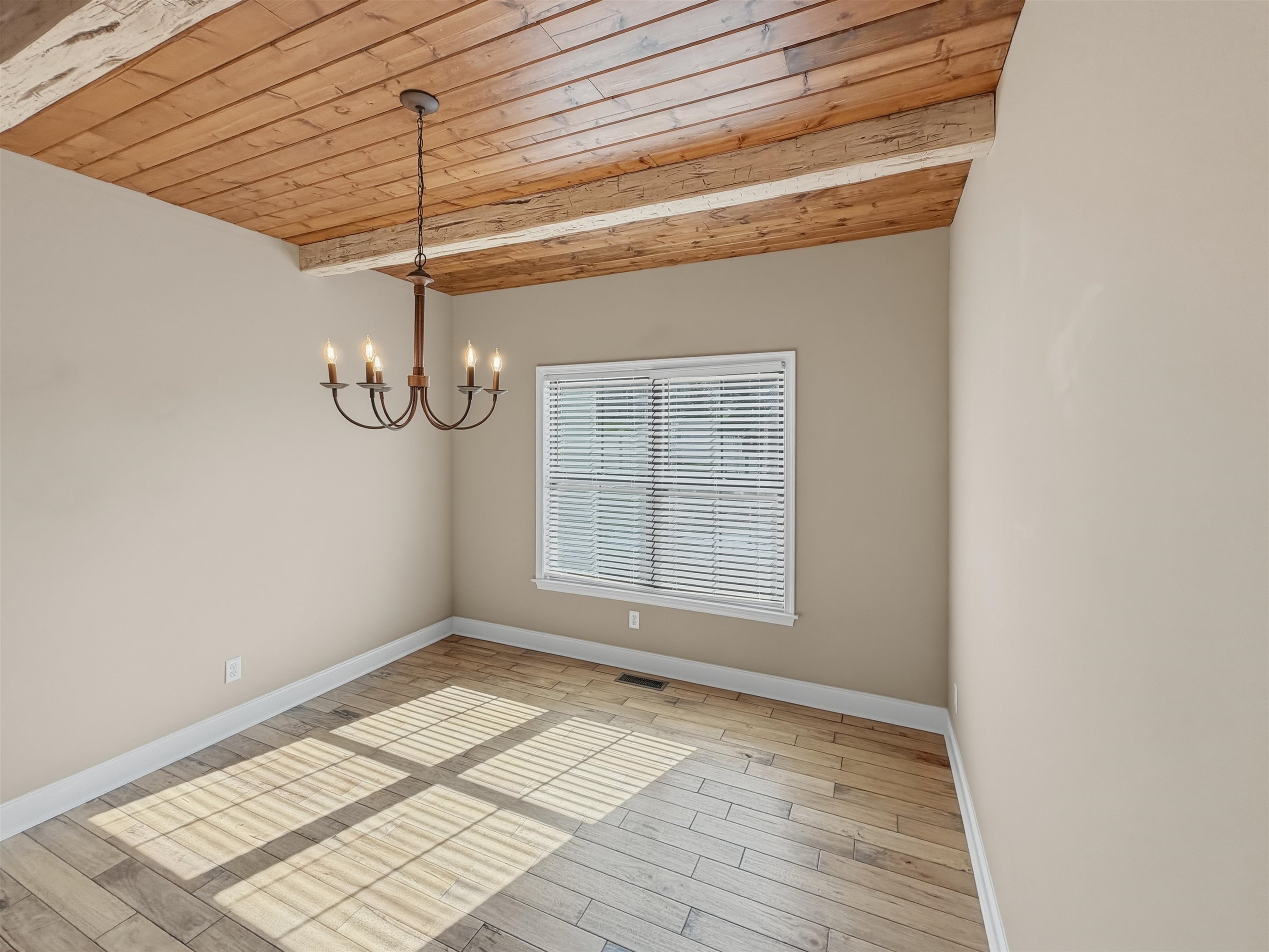 165 ROLLING OAKS DR, FISHERSVILLE, Virginia 22939, 3 Bedrooms Bedrooms, ,2 BathroomsBathrooms,Residential,165 ROLLING OAKS DR,679878 MLS # 679878 165 ROLLING OAKS DR, FISHERSVILLE, Virginia 22939, 3 Bedrooms Bedrooms, ,2 BathroomsBathrooms,Residential,165 ROLLING OAKS DR,679878 MLS # 679878