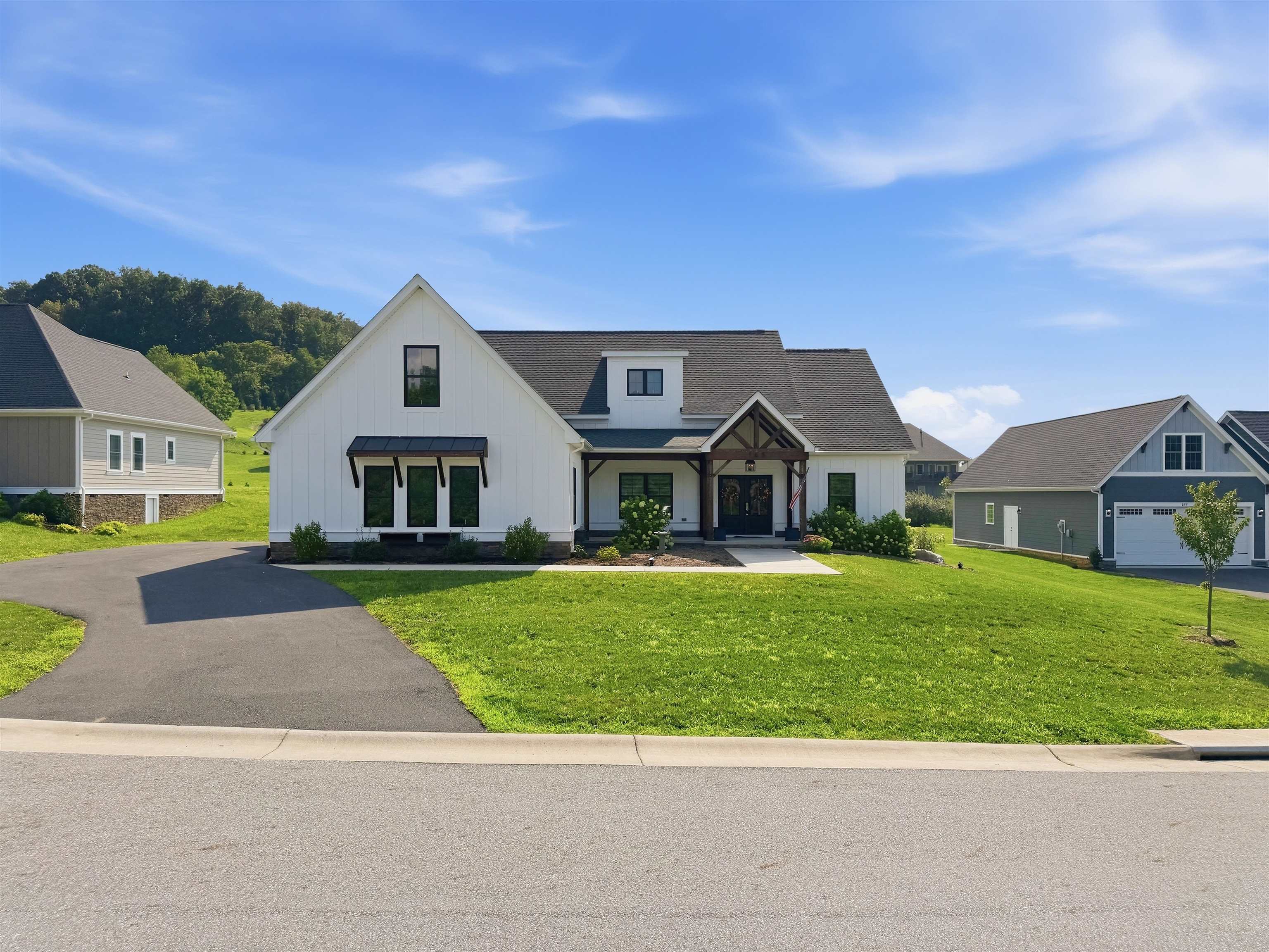 165 ROLLING OAKS DR, FISHERSVILLE, Virginia 22939, 3 Bedrooms Bedrooms, ,2 BathroomsBathrooms,Residential,165 ROLLING OAKS DR,679878 MLS # 679878 165 ROLLING OAKS DR, FISHERSVILLE, Virginia 22939, 3 Bedrooms Bedrooms, ,2 BathroomsBathrooms,Residential,165 ROLLING OAKS DR,679878 MLS # 679878