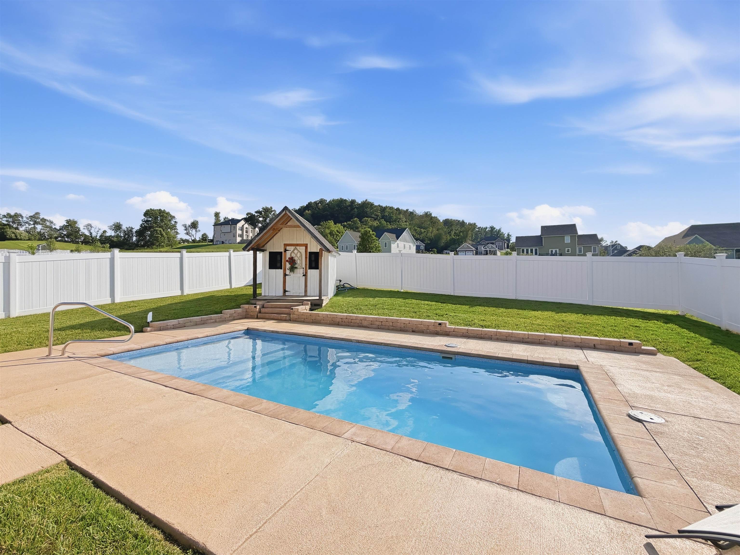 165 ROLLING OAKS DR, FISHERSVILLE, Virginia 22939, 3 Bedrooms Bedrooms, ,2 BathroomsBathrooms,Residential,165 ROLLING OAKS DR,679878 MLS # 679878 165 ROLLING OAKS DR, FISHERSVILLE, Virginia 22939, 3 Bedrooms Bedrooms, ,2 BathroomsBathrooms,Residential,165 ROLLING OAKS DR,679878 MLS # 679878