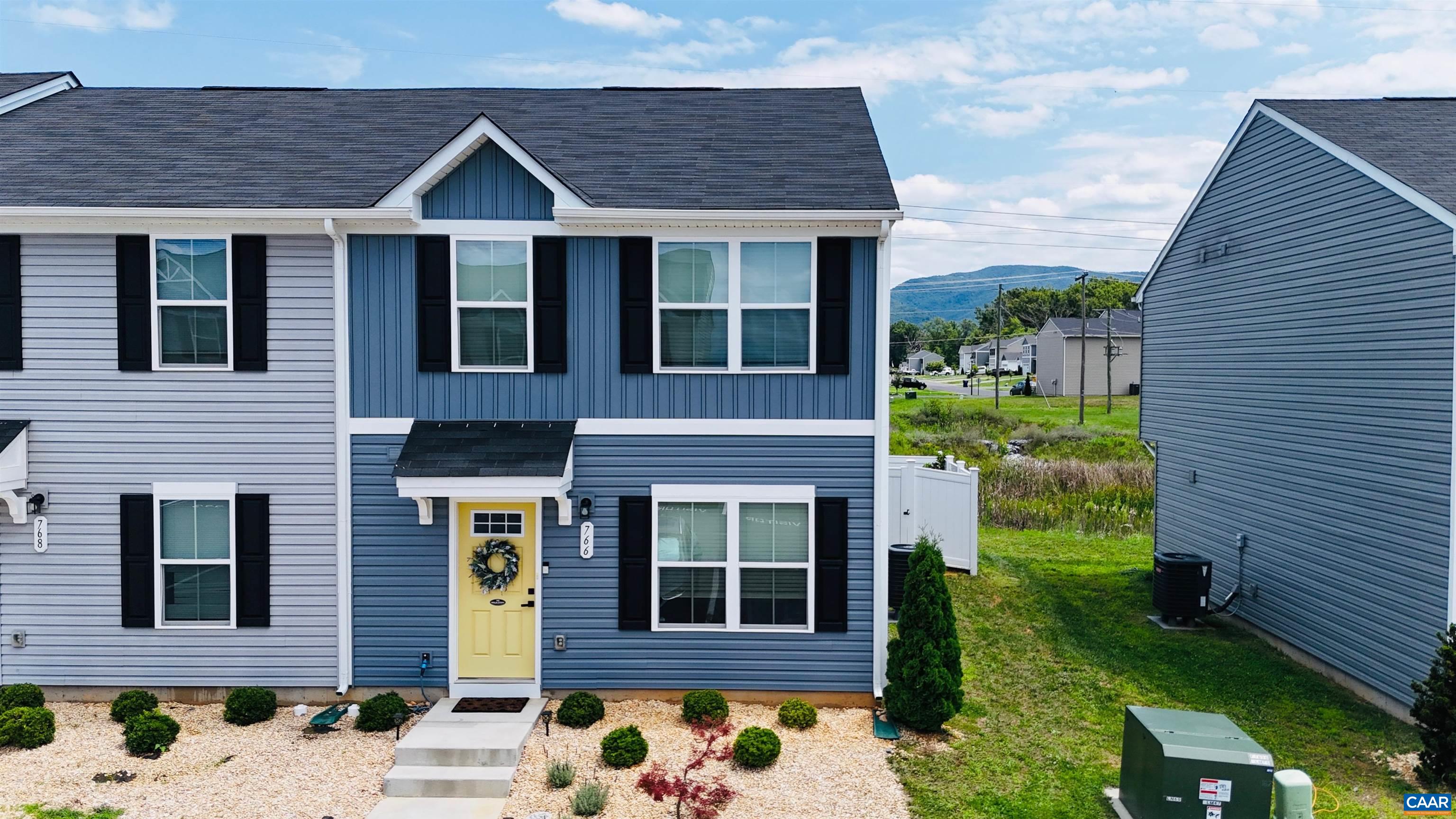 766 CARSON CIR, GROTTOES, Virginia 24441, 3 Bedrooms Bedrooms, ,2 BathroomsBathrooms,Residential,End unit townhome,766 CARSON CIR,679880 MLS # 679880