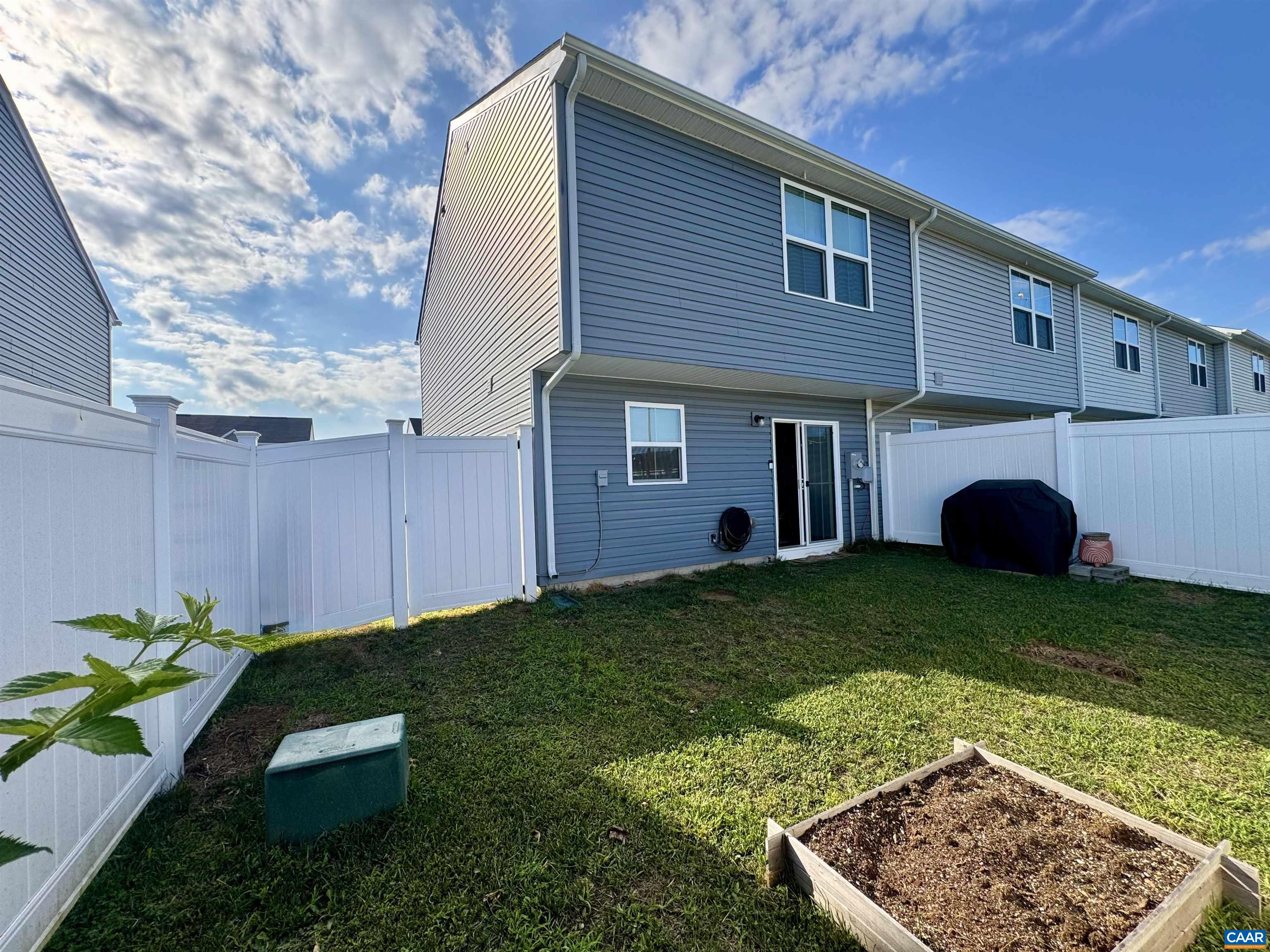766 CARSON CIR, GROTTOES, Virginia 24441, 3 Bedrooms Bedrooms, ,2 BathroomsBathrooms,Residential,End unit townhome,766 CARSON CIR,679880 MLS # 679880