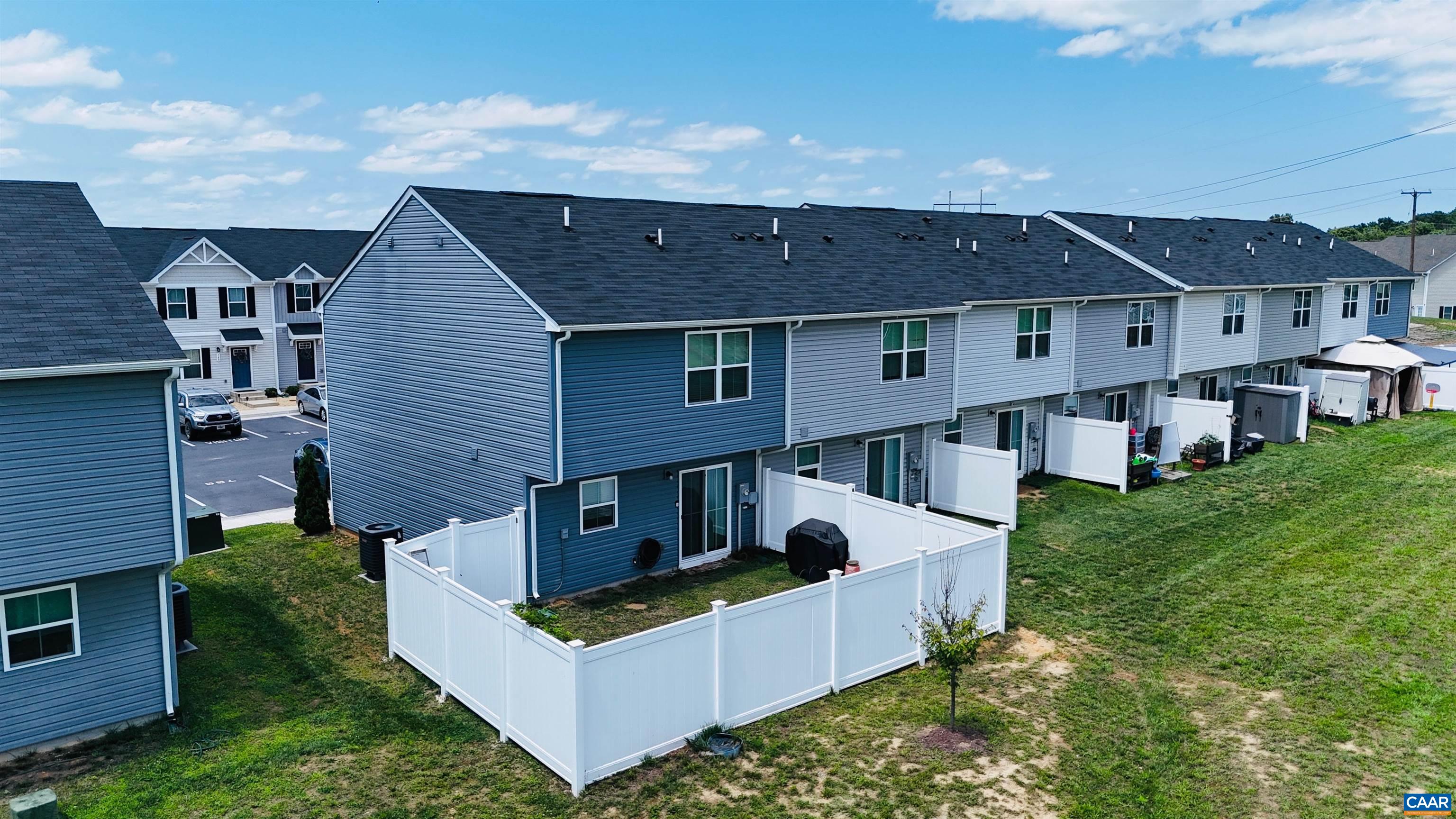766 CARSON CIR, GROTTOES, Virginia 24441, 3 Bedrooms Bedrooms, ,2 BathroomsBathrooms,Residential,End unit townhome,766 CARSON CIR,679880 MLS # 679880