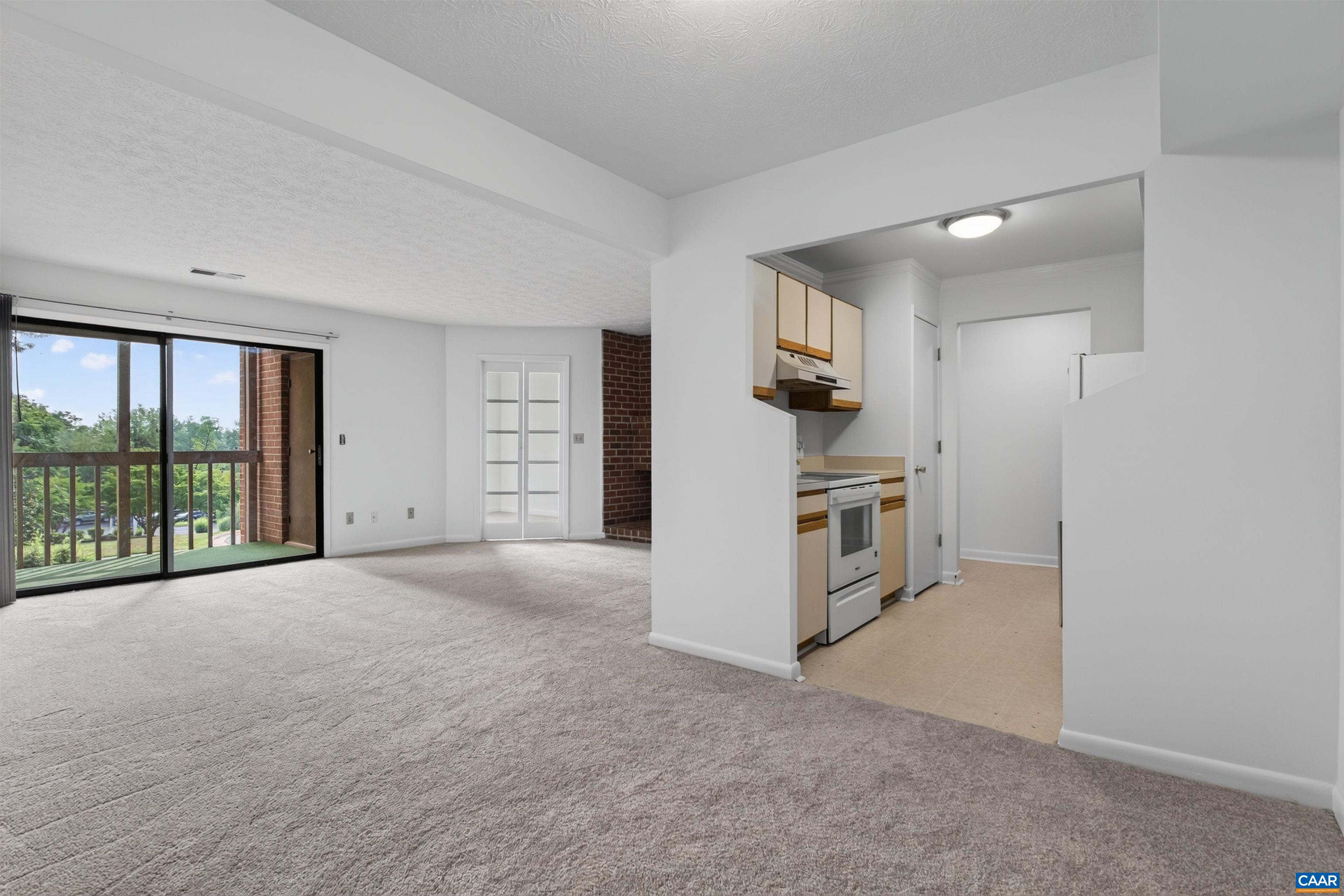 128 TURTLE CREEK RD, CHARLOTTESVILLE, Virginia 22901, 2 Bedrooms Bedrooms, ,2 BathroomsBathrooms,Residential,128 TURTLE CREEK RD,679881 MLS # 679881