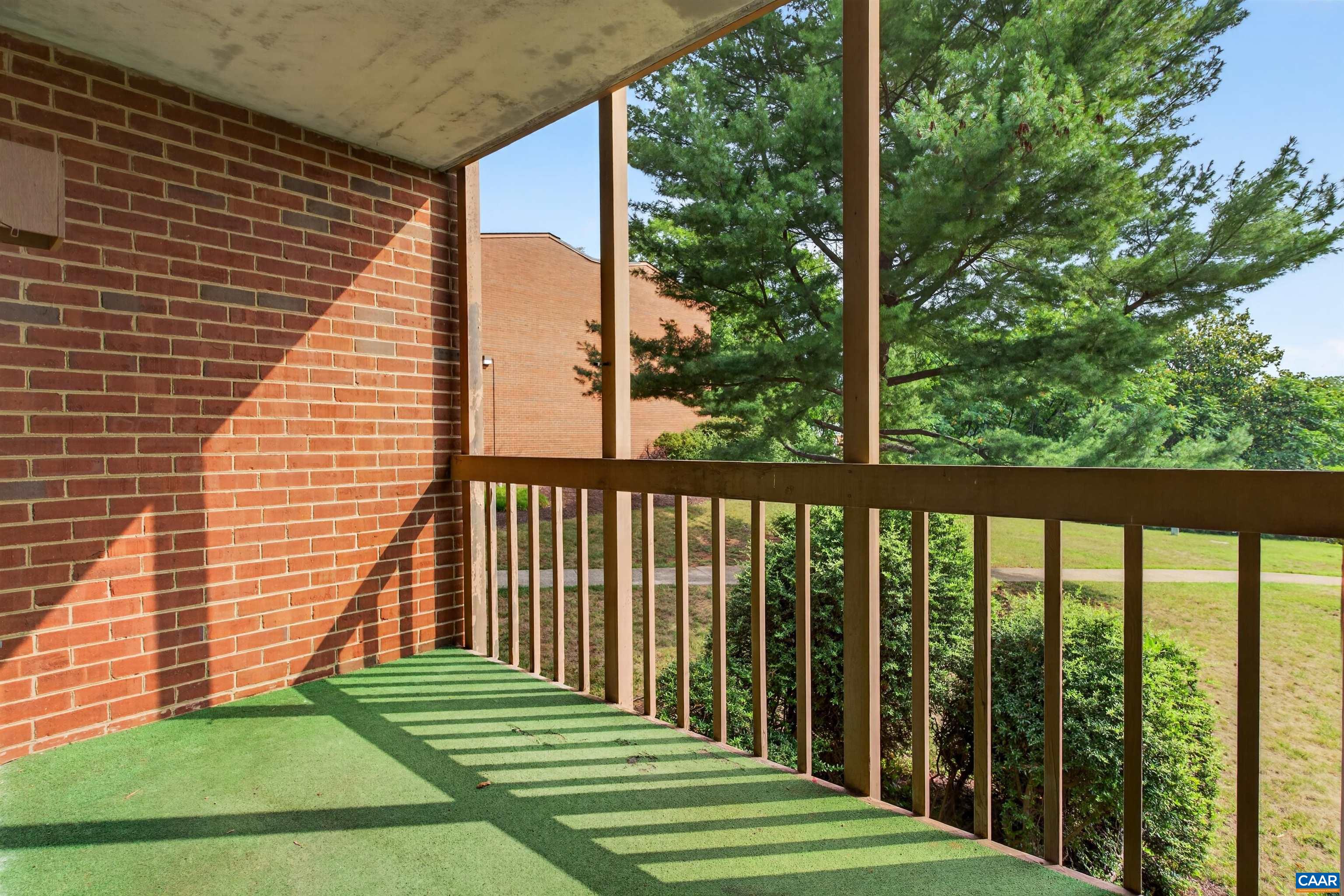 128 TURTLE CREEK RD, CHARLOTTESVILLE, Virginia 22901, 2 Bedrooms Bedrooms, ,2 BathroomsBathrooms,Residential,128 TURTLE CREEK RD,679881 MLS # 679881