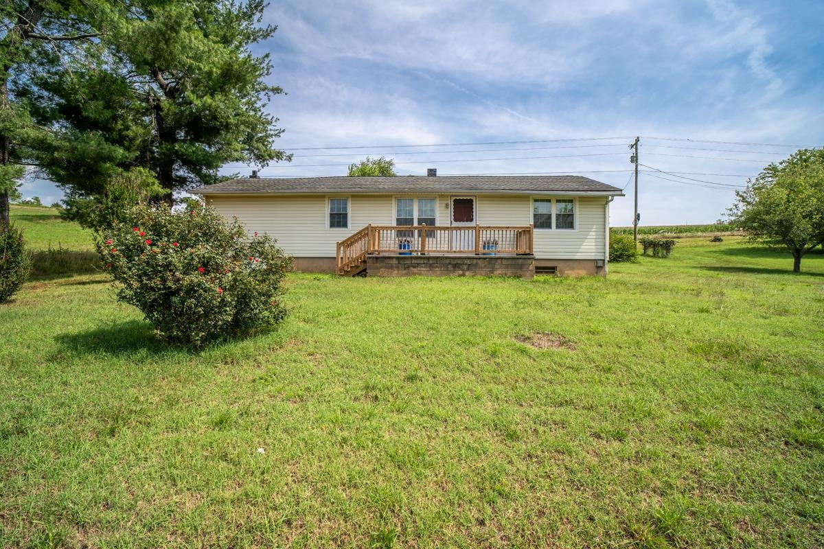 11261 NORWOOD RD, WINGINA, Virginia 24599, 3 Bedrooms Bedrooms, ,1 BathroomBathrooms,Residential,11261 NORWOOD RD,679883 MLS # 679883 11261 NORWOOD RD, WINGINA, Virginia 24599, 3 Bedrooms Bedrooms, ,1 BathroomBathrooms,Residential,11261 NORWOOD RD,679883 MLS # 679883