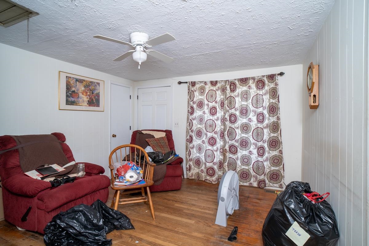 11261 NORWOOD RD, WINGINA, Virginia 24599, 3 Bedrooms Bedrooms, ,1 BathroomBathrooms,Residential,11261 NORWOOD RD,679883 MLS # 679883 11261 NORWOOD RD, WINGINA, Virginia 24599, 3 Bedrooms Bedrooms, ,1 BathroomBathrooms,Residential,11261 NORWOOD RD,679883 MLS # 679883