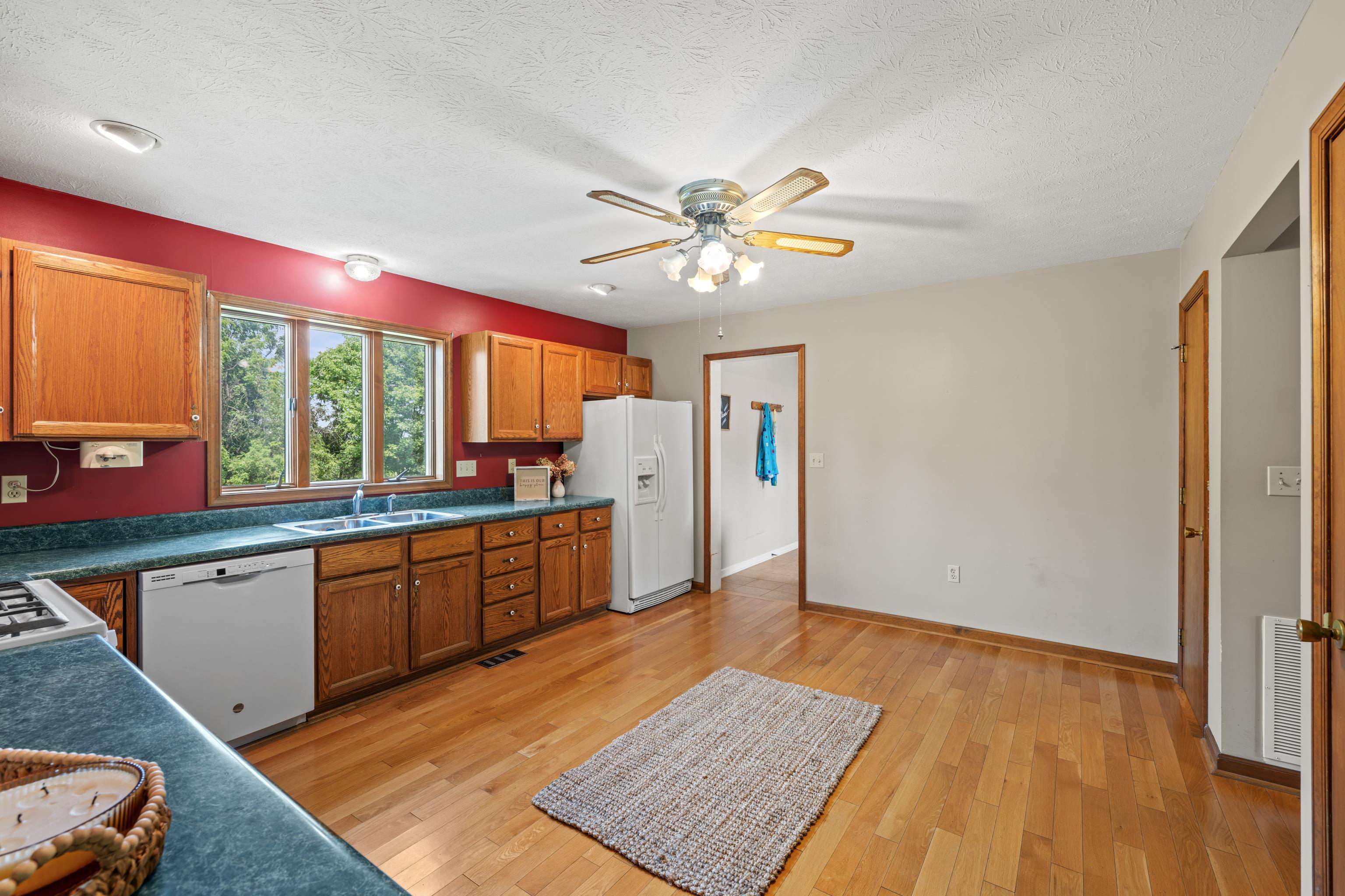 36 PAMBROOK DR, FISHERSVILLE, Virginia 22939, 3 Bedrooms Bedrooms, ,2 BathroomsBathrooms,Residential,36 PAMBROOK DR,679888 MLS # 679888