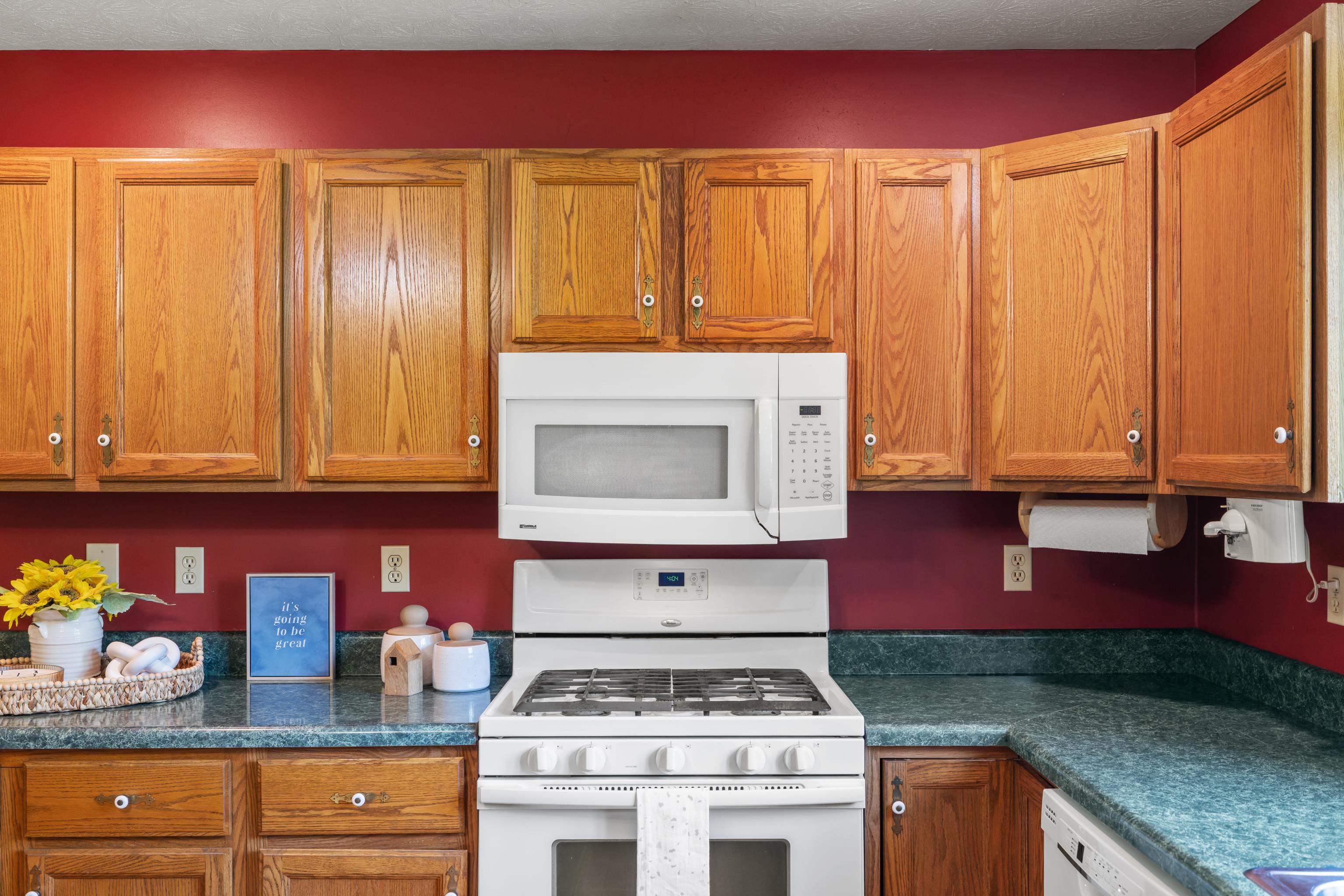 36 PAMBROOK DR, FISHERSVILLE, Virginia 22939, 3 Bedrooms Bedrooms, ,2 BathroomsBathrooms,Residential,36 PAMBROOK DR,679888 MLS # 679888