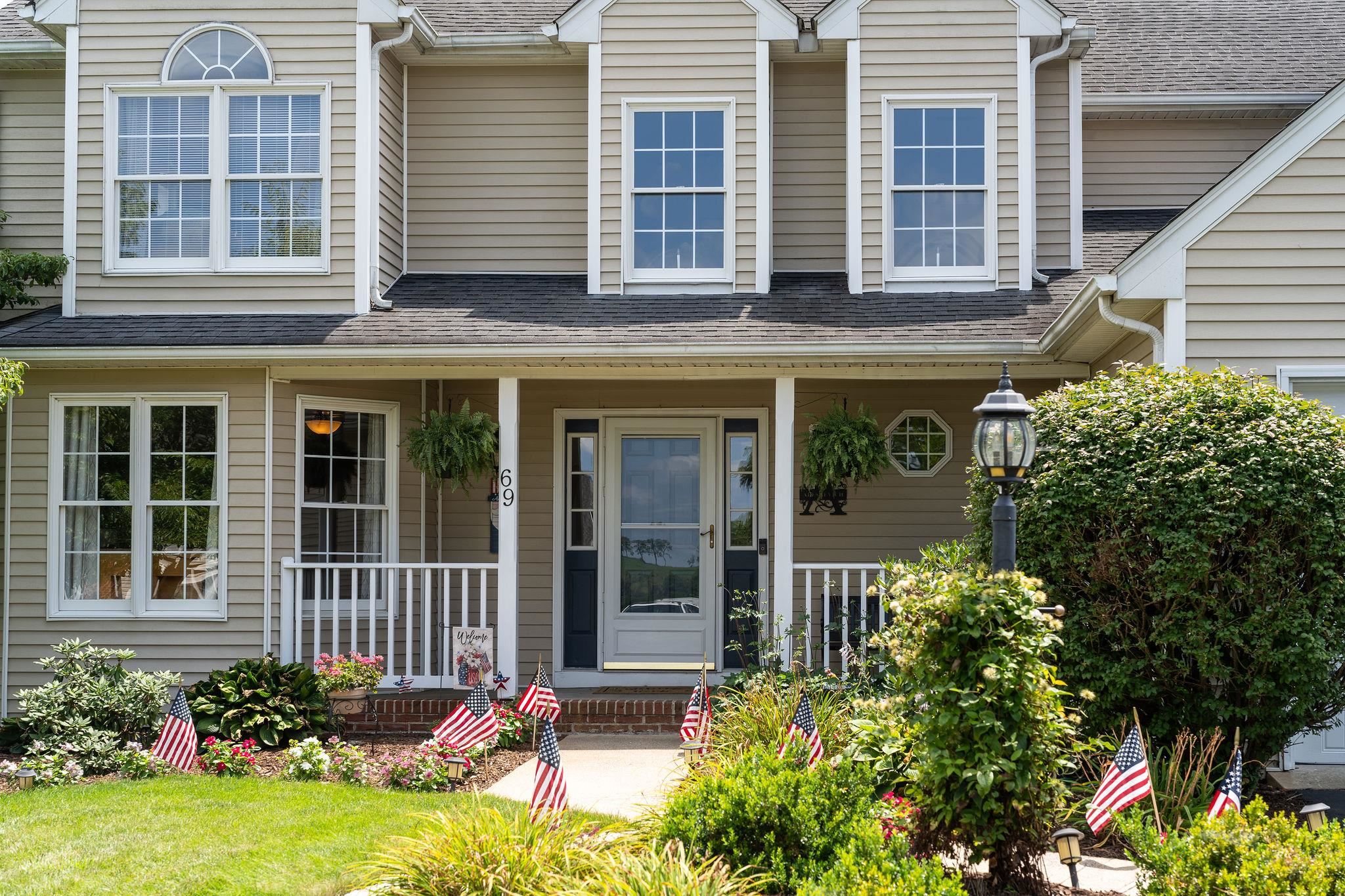 69 EMERALD HILL DR, FISHERSVILLE, Virginia 22939, 4 Bedrooms Bedrooms, ,2 BathroomsBathrooms,Residential,69 EMERALD HILL DR,679890 MLS # 679890 69 EMERALD HILL DR, FISHERSVILLE, Virginia 22939, 4 Bedrooms Bedrooms, ,2 BathroomsBathrooms,Residential,69 EMERALD HILL DR,679890 MLS # 679890