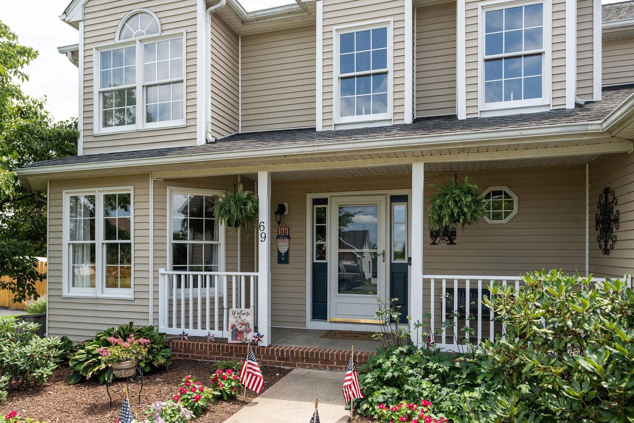 69 EMERALD HILL DR, FISHERSVILLE, Virginia 22939, 4 Bedrooms Bedrooms, ,2 BathroomsBathrooms,Residential,69 EMERALD HILL DR,679890 MLS # 679890 69 EMERALD HILL DR, FISHERSVILLE, Virginia 22939, 4 Bedrooms Bedrooms, ,2 BathroomsBathrooms,Residential,69 EMERALD HILL DR,679890 MLS # 679890