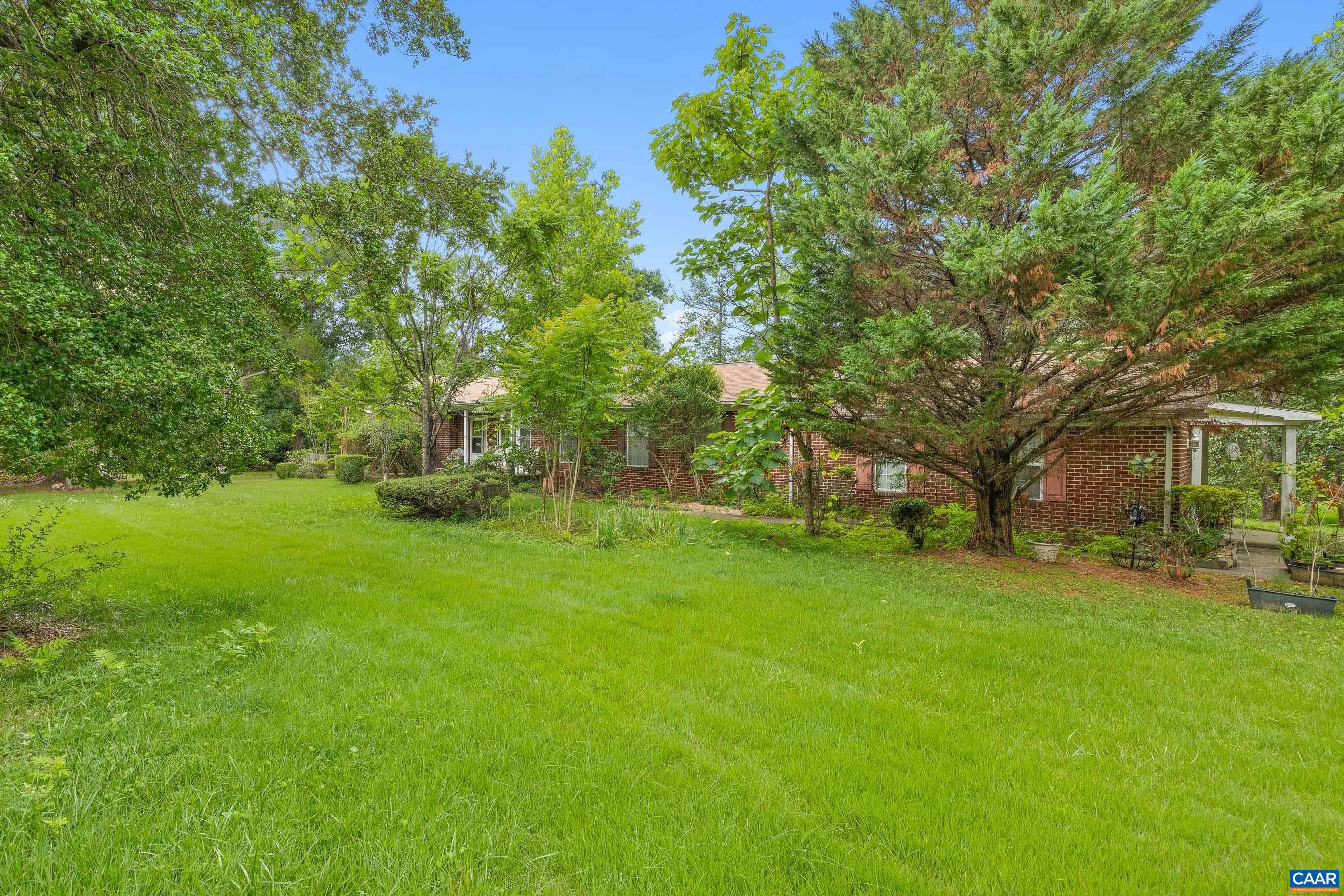 5705 LOUISA RD, KESWICK, Virginia 22947, 4 Bedrooms Bedrooms, ,3 BathroomsBathrooms,Residential,5705 LOUISA RD,679893 MLS # 679893 5705 LOUISA RD, KESWICK, Virginia 22947, 4 Bedrooms Bedrooms, ,3 BathroomsBathrooms,Residential,5705 LOUISA RD,679893 MLS # 679893