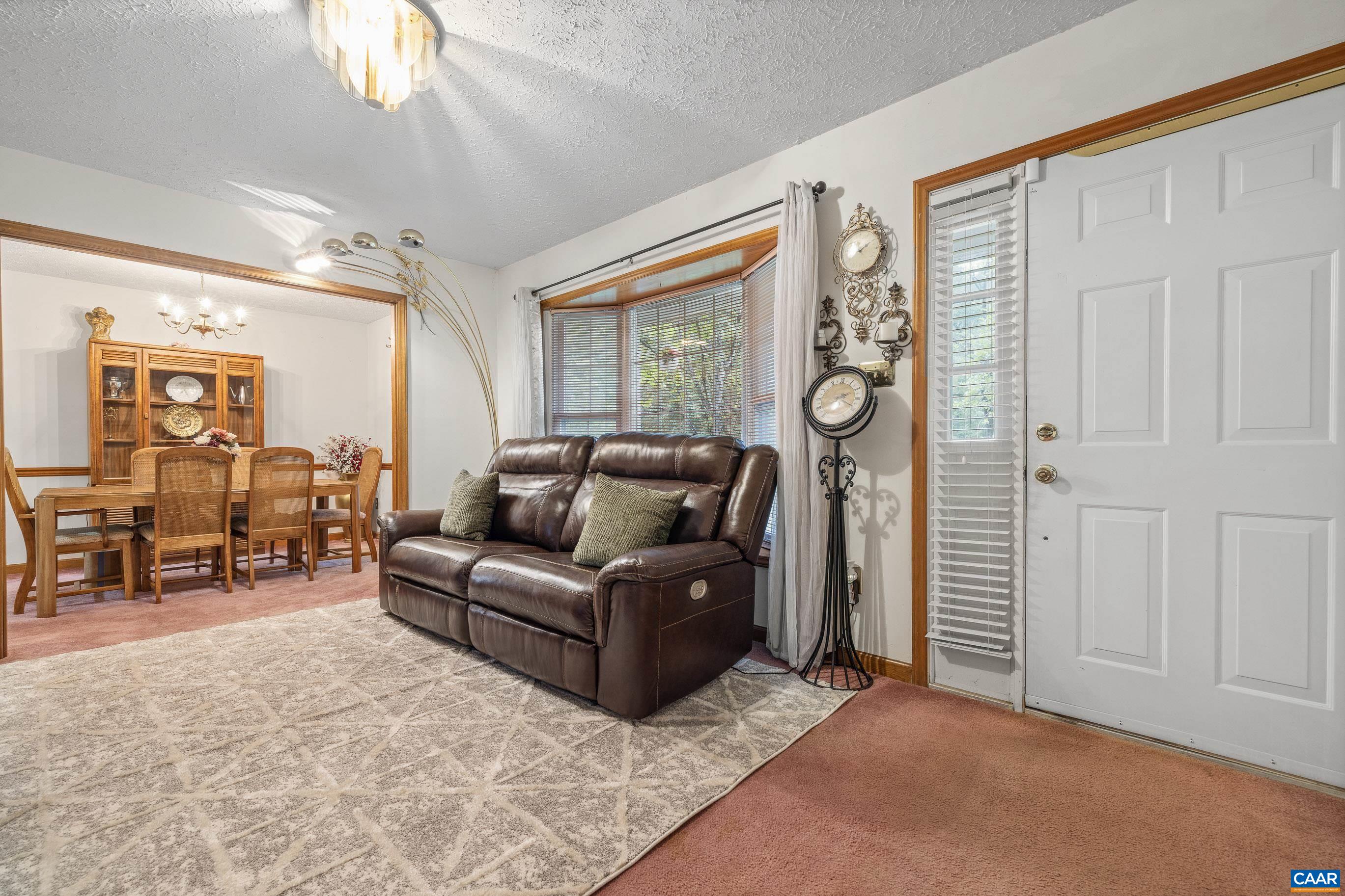 5705 LOUISA RD, KESWICK, Virginia 22947, 4 Bedrooms Bedrooms, ,3 BathroomsBathrooms,Residential,5705 LOUISA RD,679893 MLS # 679893 5705 LOUISA RD, KESWICK, Virginia 22947, 4 Bedrooms Bedrooms, ,3 BathroomsBathrooms,Residential,5705 LOUISA RD,679893 MLS # 679893