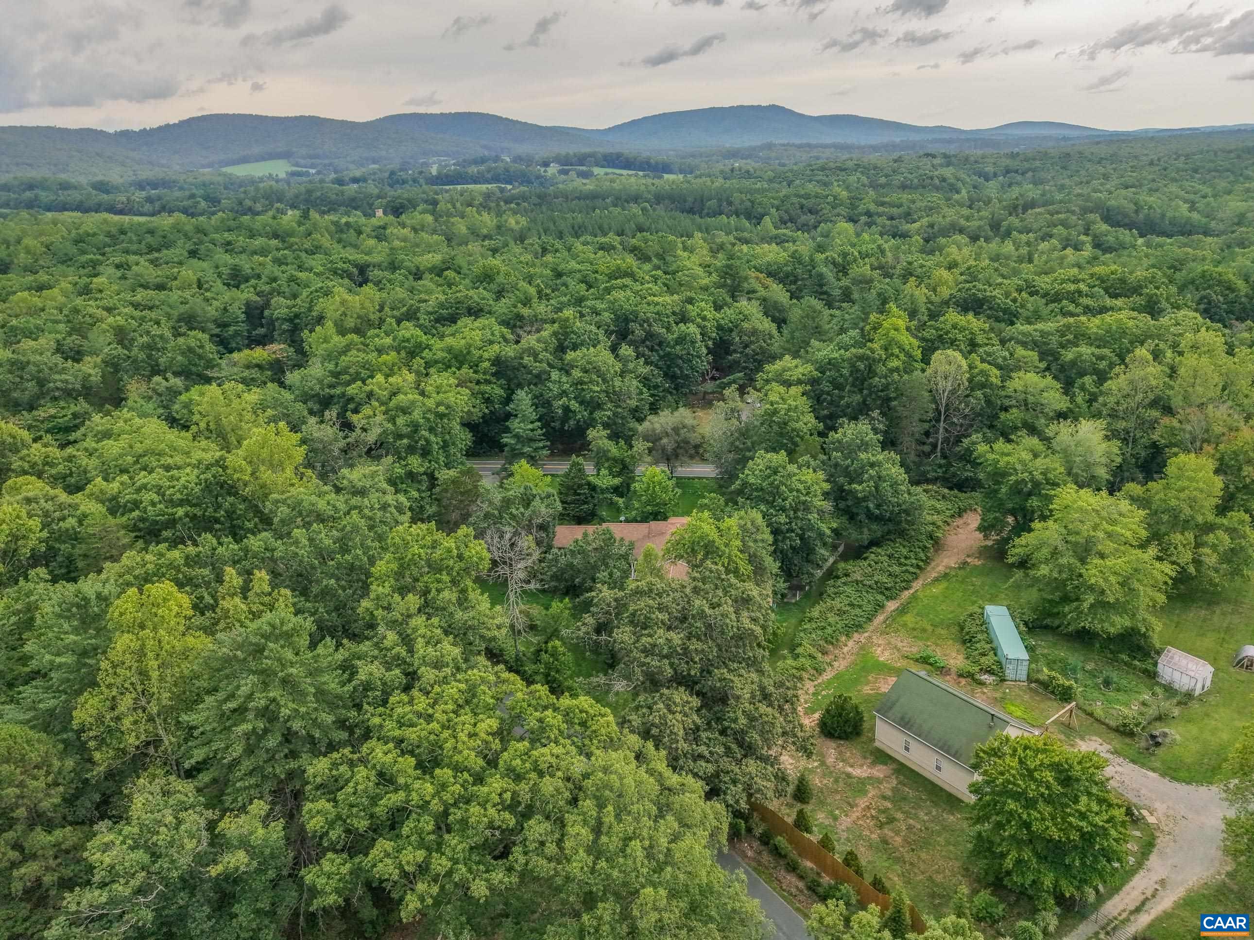 5705 LOUISA RD, KESWICK, Virginia 22947, 4 Bedrooms Bedrooms, ,3 BathroomsBathrooms,Residential,5705 LOUISA RD,679893 MLS # 679893 5705 LOUISA RD, KESWICK, Virginia 22947, 4 Bedrooms Bedrooms, ,3 BathroomsBathrooms,Residential,5705 LOUISA RD,679893 MLS # 679893