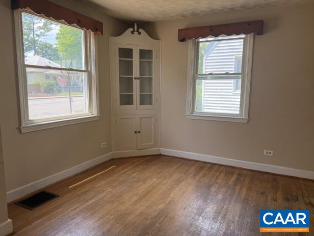 715 ELLIOTT AVE, CHARLOTTESVILLE, Virginia 22902, 3 Bedrooms Bedrooms, ,1 BathroomBathrooms,Residential,715 ELLIOTT AVE,679901 MLS # 679901 715 ELLIOTT AVE, CHARLOTTESVILLE, Virginia 22902, 3 Bedrooms Bedrooms, ,1 BathroomBathrooms,Residential,715 ELLIOTT AVE,679901 MLS # 679901