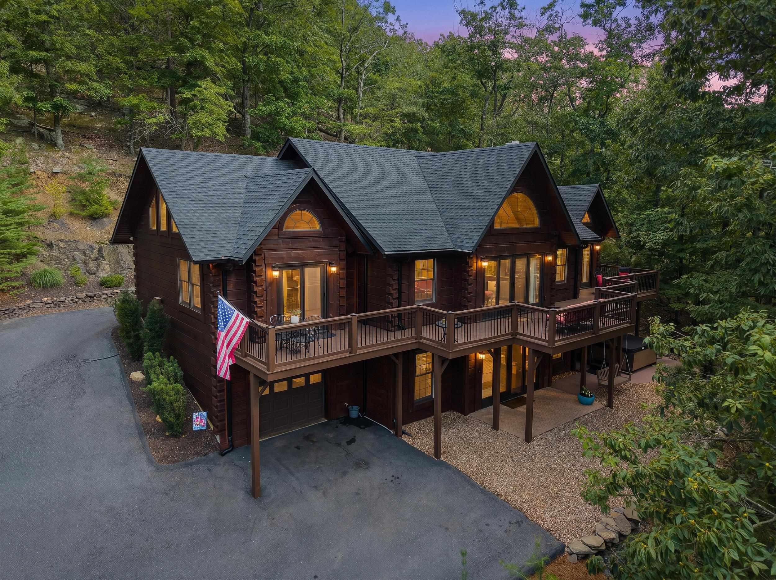 3940 PALMER RD, MCGAHEYSVILLE, Virginia 22840, 4 Bedrooms Bedrooms, ,3 BathroomsBathrooms,Residential,3940 PALMER RD,679915 MLS # 679915