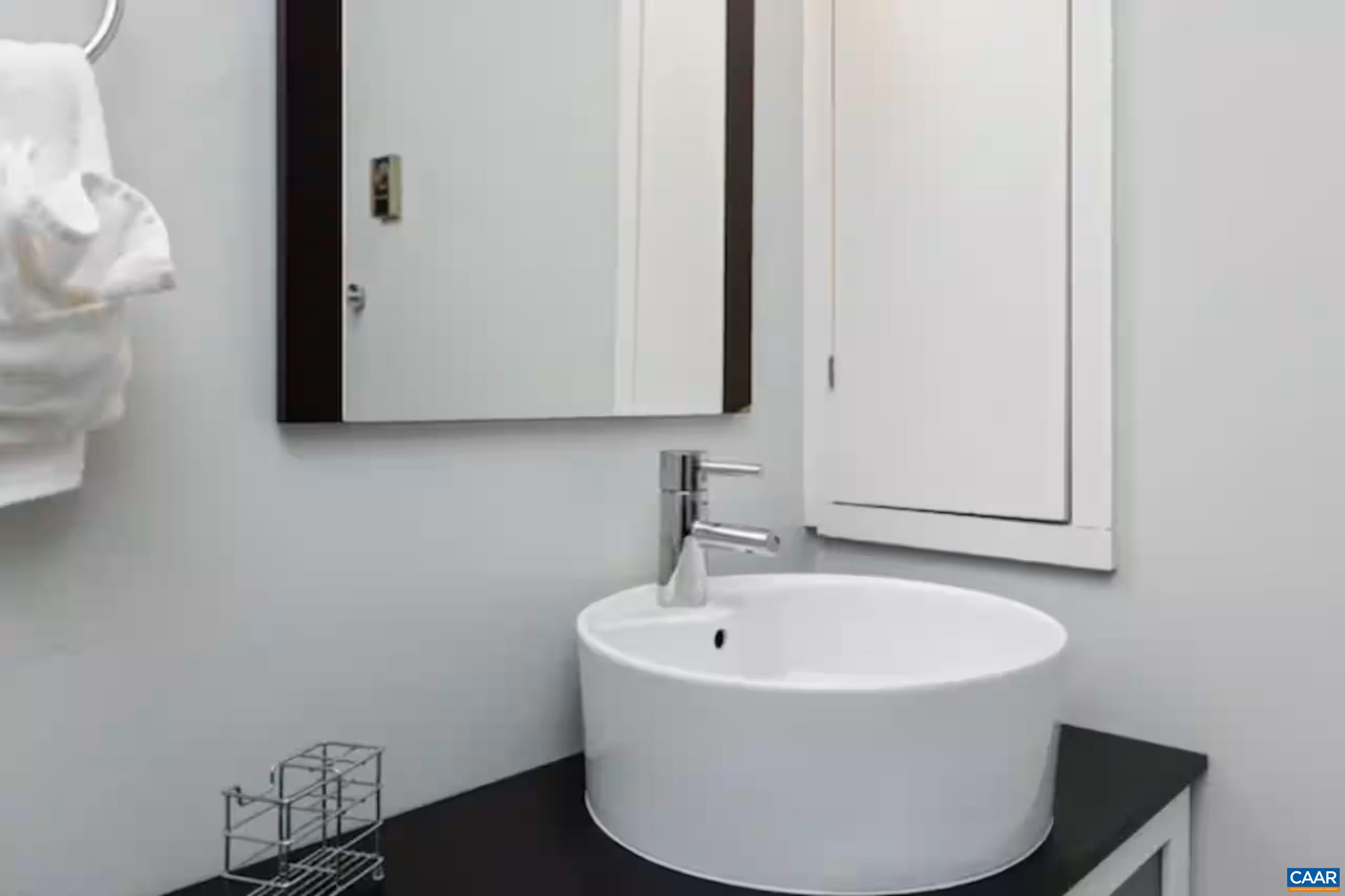 764 LAURELWOOD CONDOS, WINTERGREEN RESORT, Virginia 22967, 2 Bedrooms Bedrooms, ,2 BathroomsBathrooms,Residential,764 LAURELWOOD CONDOS,679917 MLS # 679917