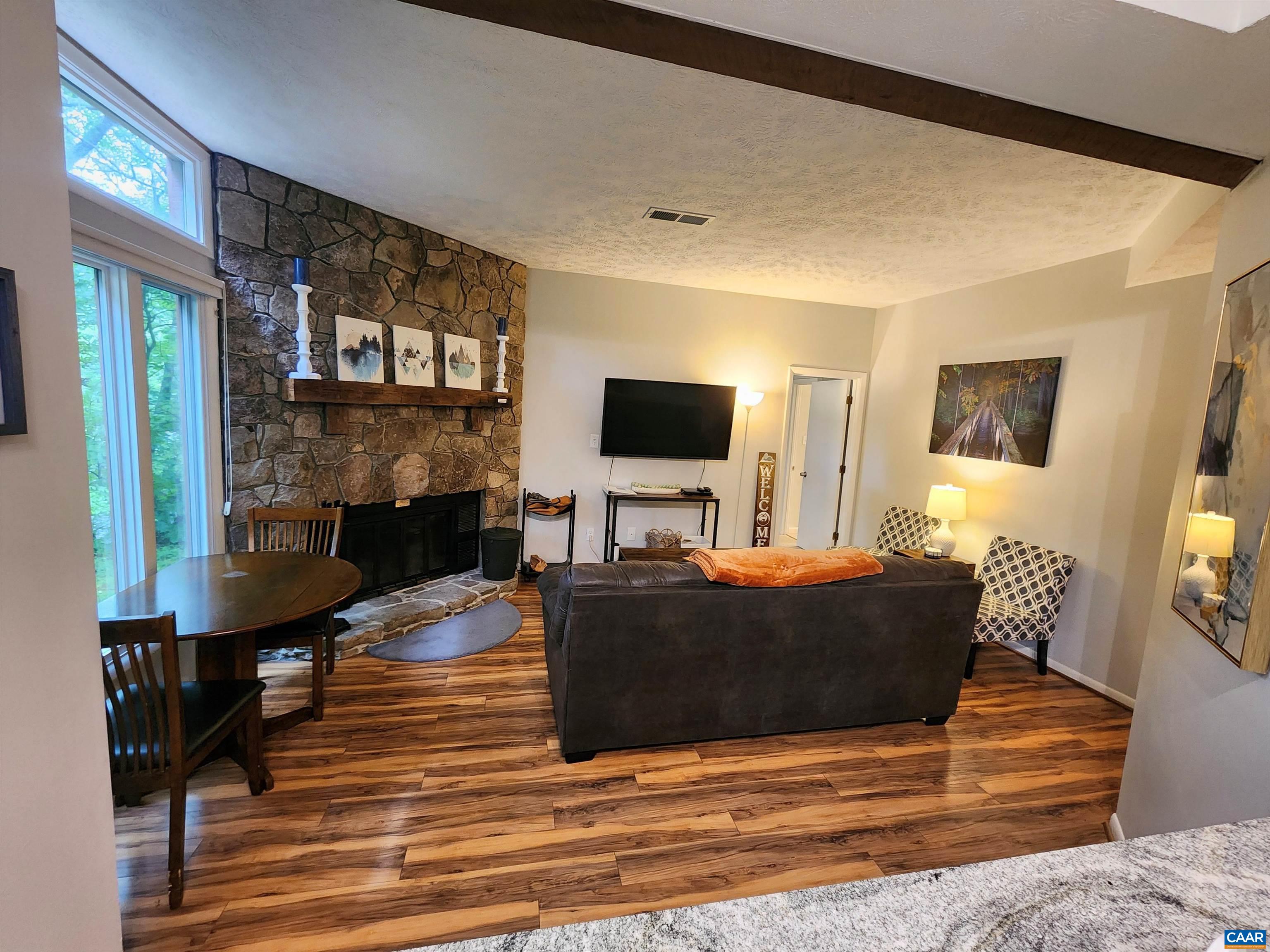764 LAURELWOOD CONDOS, WINTERGREEN RESORT, Virginia 22967, 2 Bedrooms Bedrooms, ,2 BathroomsBathrooms,Residential,764 LAURELWOOD CONDOS,679917 MLS # 679917