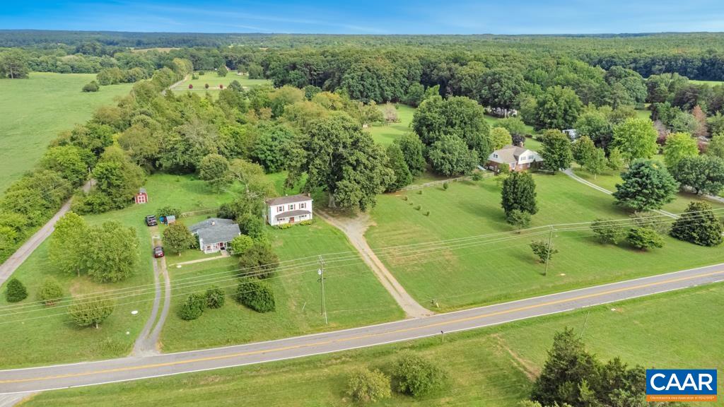 12180 PINHOOK RD, ROCKVILLE, Virginia 23146, 3 Bedrooms Bedrooms, ,1 BathroomBathrooms,Residential,12180 PINHOOK RD,679921 MLS # 679921