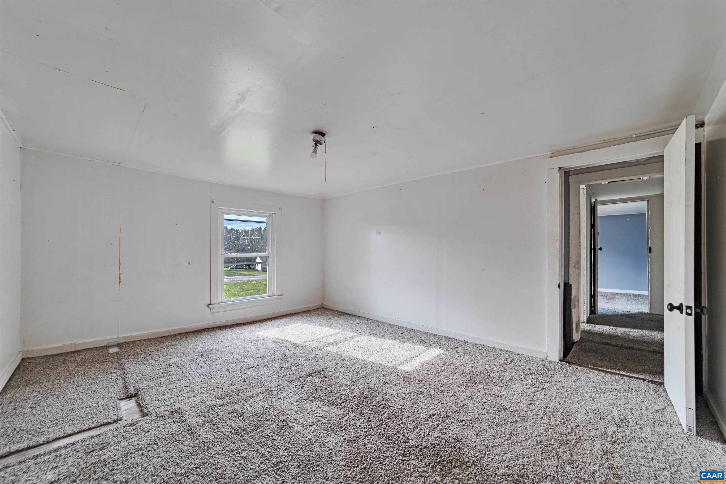 12180 PINHOOK RD, ROCKVILLE, Virginia 23146, 3 Bedrooms Bedrooms, ,1 BathroomBathrooms,Residential,12180 PINHOOK RD,679921 MLS # 679921