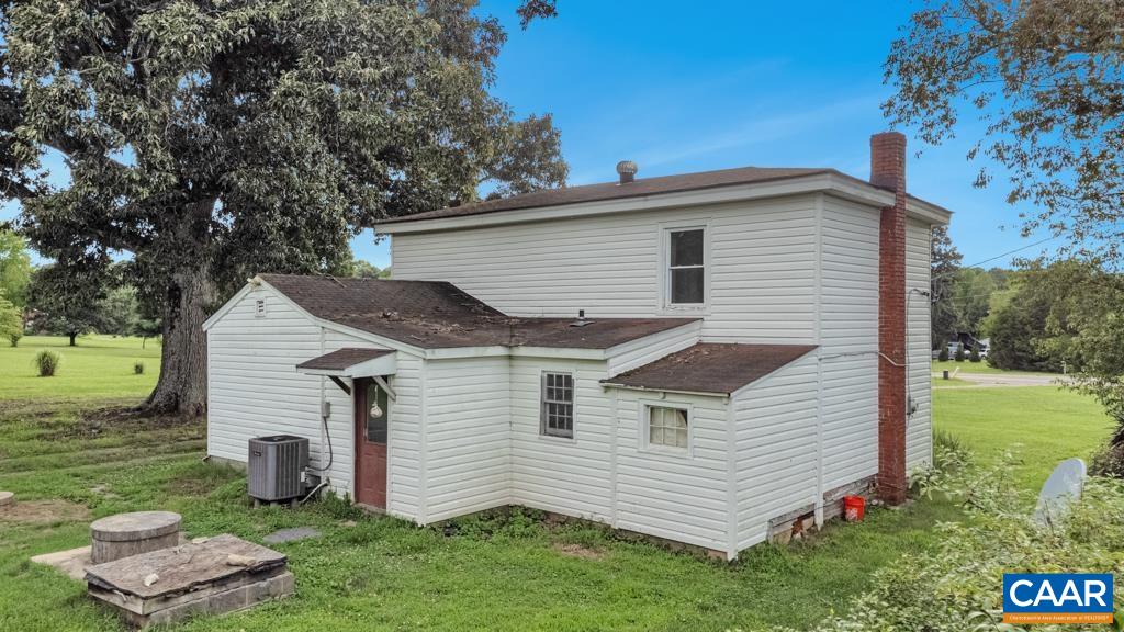 12180 PINHOOK RD, ROCKVILLE, Virginia 23146, 3 Bedrooms Bedrooms, ,1 BathroomBathrooms,Residential,12180 PINHOOK RD,679921 MLS # 679921