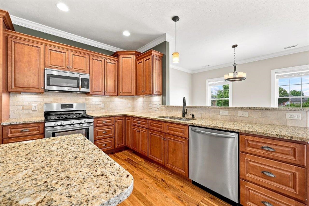 600 SKYROCK CT, MCGAHEYSVILLE, Virginia 22840, 4 Bedrooms Bedrooms, ,2 BathroomsBathrooms,Residential,600 SKYROCK CT,679923 MLS # 679923 600 SKYROCK CT, MCGAHEYSVILLE, Virginia 22840, 4 Bedrooms Bedrooms, ,2 BathroomsBathrooms,Residential,600 SKYROCK CT,679923 MLS # 679923