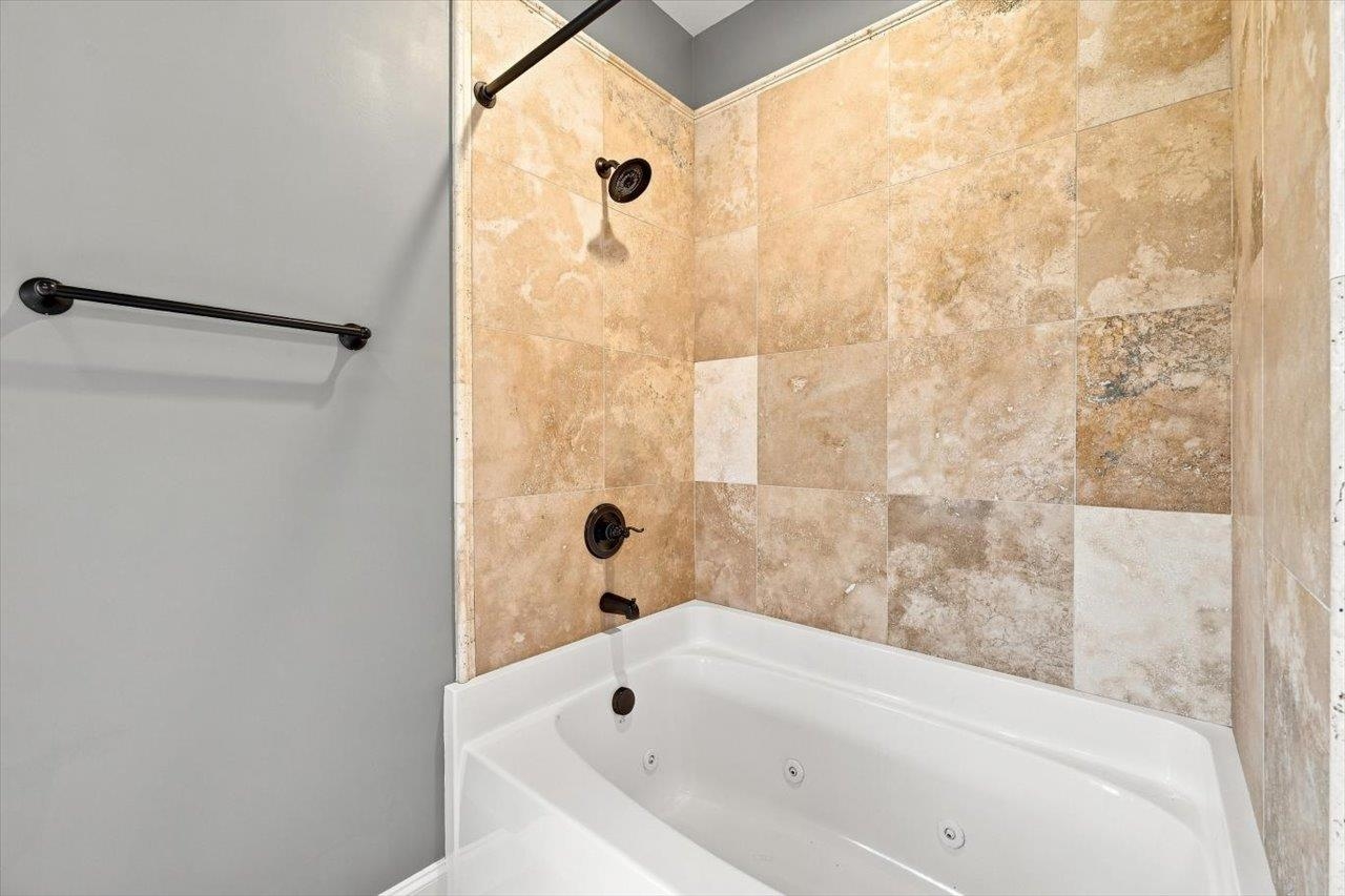 600 SKYROCK CT, MCGAHEYSVILLE, Virginia 22840, 4 Bedrooms Bedrooms, ,2 BathroomsBathrooms,Residential,600 SKYROCK CT,679923 MLS # 679923 600 SKYROCK CT, MCGAHEYSVILLE, Virginia 22840, 4 Bedrooms Bedrooms, ,2 BathroomsBathrooms,Residential,600 SKYROCK CT,679923 MLS # 679923