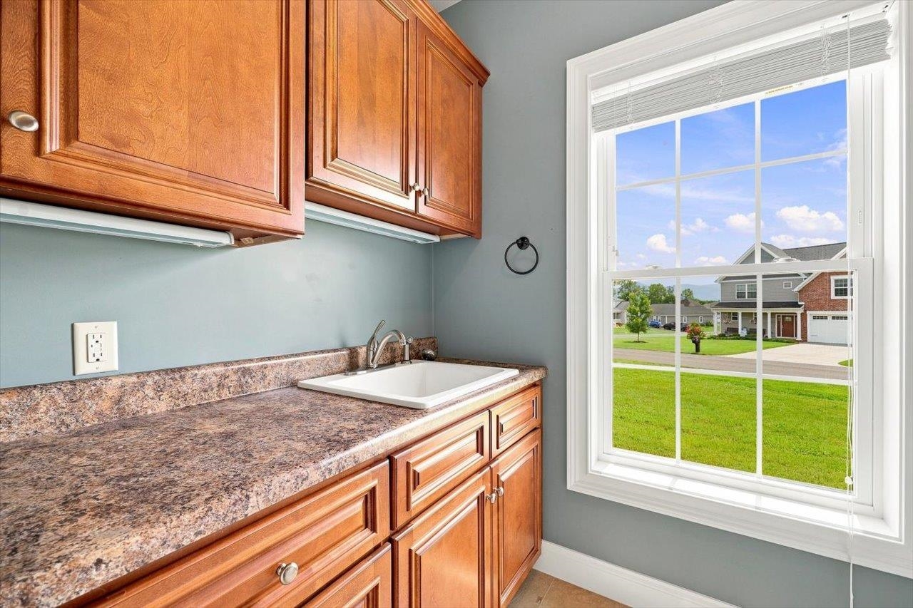 600 SKYROCK CT, MCGAHEYSVILLE, Virginia 22840, 4 Bedrooms Bedrooms, ,2 BathroomsBathrooms,Residential,600 SKYROCK CT,679923 MLS # 679923 600 SKYROCK CT, MCGAHEYSVILLE, Virginia 22840, 4 Bedrooms Bedrooms, ,2 BathroomsBathrooms,Residential,600 SKYROCK CT,679923 MLS # 679923