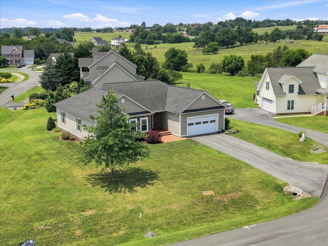 600 SKYROCK CT, MCGAHEYSVILLE, Virginia 22840, 4 Bedrooms Bedrooms, ,2 BathroomsBathrooms,Residential,600 SKYROCK CT,679923 MLS # 679923 600 SKYROCK CT, MCGAHEYSVILLE, Virginia 22840, 4 Bedrooms Bedrooms, ,2 BathroomsBathrooms,Residential,600 SKYROCK CT,679923 MLS # 679923