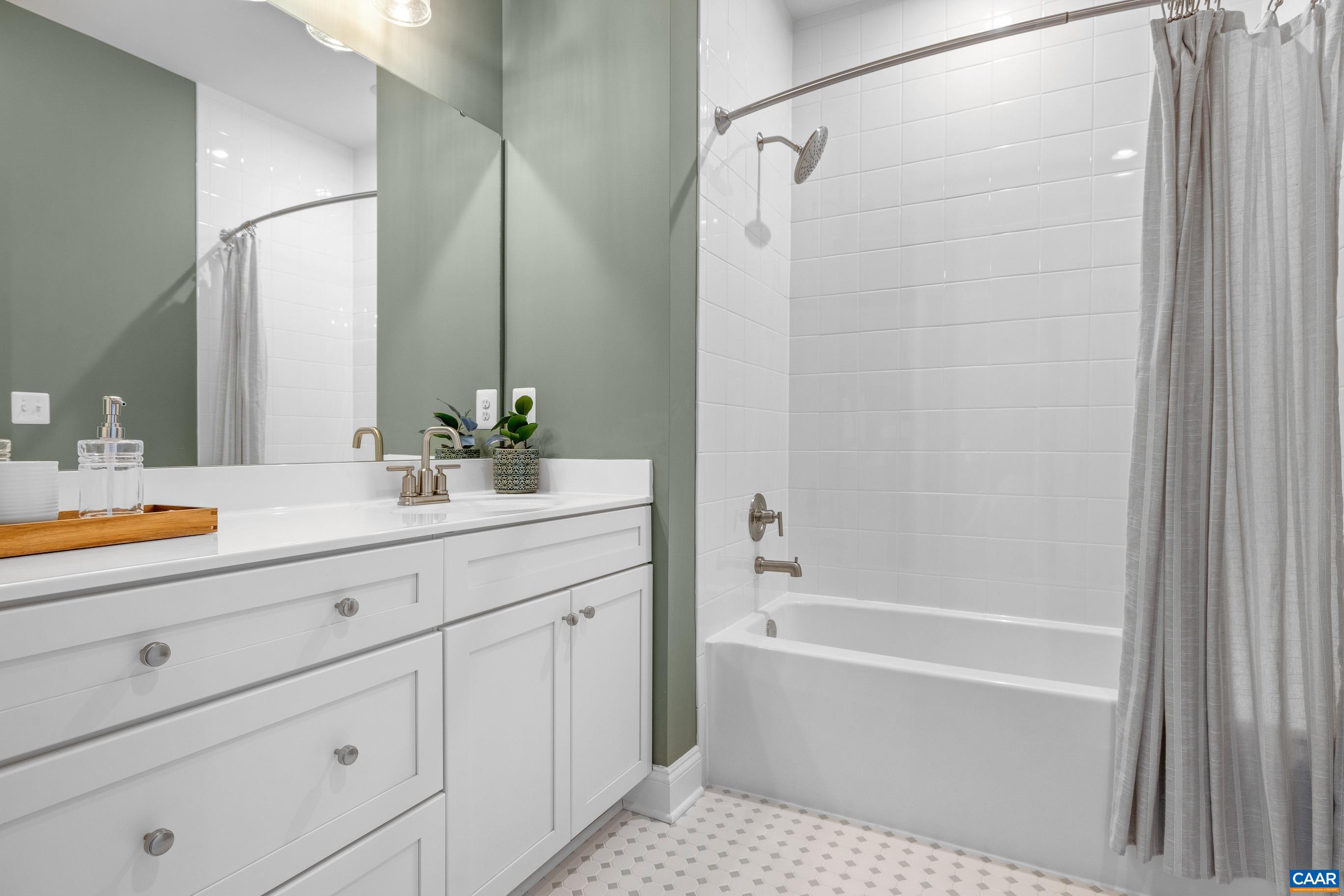3E CORSHAM ST, CROZET, Virginia 22932, 4 Bedrooms Bedrooms, ,4 BathroomsBathrooms,Residential,The Mulberry,3E CORSHAM ST,679926 MLS # 679926 3E CORSHAM ST, CROZET, Virginia 22932, 4 Bedrooms Bedrooms, ,4 BathroomsBathrooms,Residential,The Mulberry,3E CORSHAM ST,679926 MLS # 679926