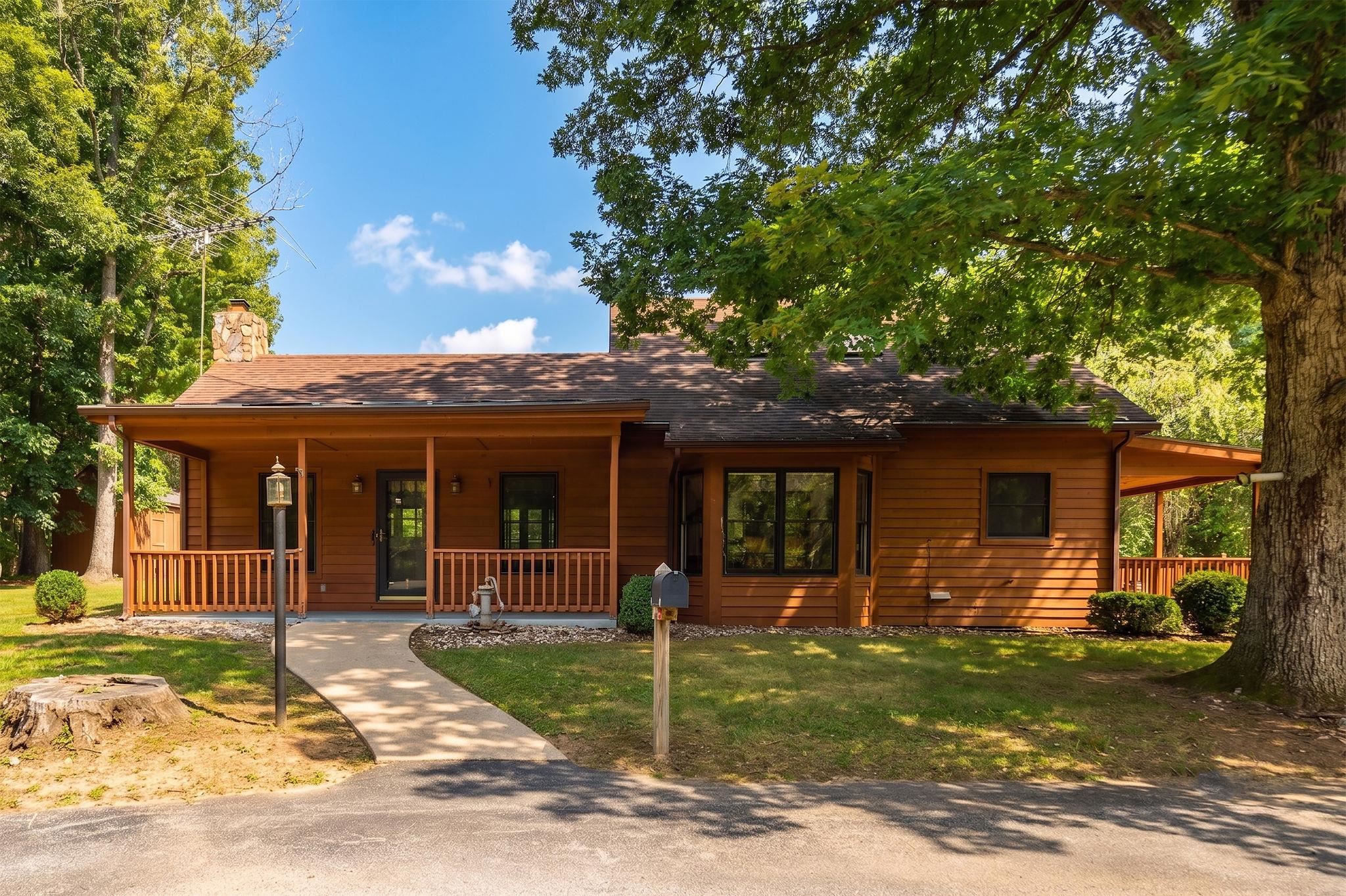 337 HORSEHEAD RD, GROTTOES, Virginia 24441, 2 Bedrooms Bedrooms, ,2 BathroomsBathrooms,Residential,Acorn Acres,337 HORSEHEAD RD,679934 MLS # 679934