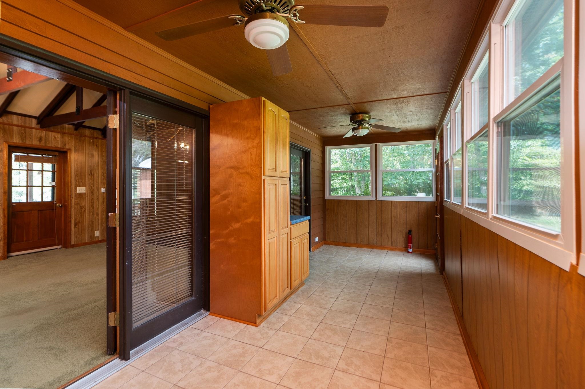 337 HORSEHEAD RD, GROTTOES, Virginia 24441, 2 Bedrooms Bedrooms, ,2 BathroomsBathrooms,Residential,Acorn Acres,337 HORSEHEAD RD,679934 MLS # 679934 337 HORSEHEAD RD, GROTTOES, Virginia 24441, 2 Bedrooms Bedrooms, ,2 BathroomsBathrooms,Residential,Acorn Acres,337 HORSEHEAD RD,679934 MLS # 679934
