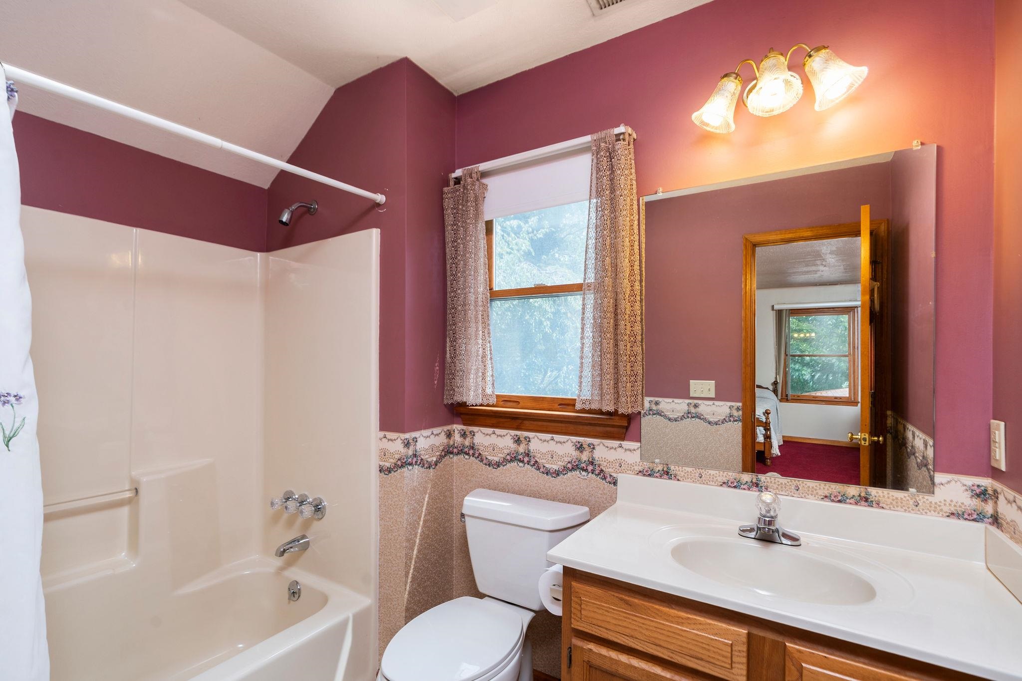337 HORSEHEAD RD, GROTTOES, Virginia 24441, 2 Bedrooms Bedrooms, ,2 BathroomsBathrooms,Residential,Acorn Acres,337 HORSEHEAD RD,679934 MLS # 679934 337 HORSEHEAD RD, GROTTOES, Virginia 24441, 2 Bedrooms Bedrooms, ,2 BathroomsBathrooms,Residential,Acorn Acres,337 HORSEHEAD RD,679934 MLS # 679934
