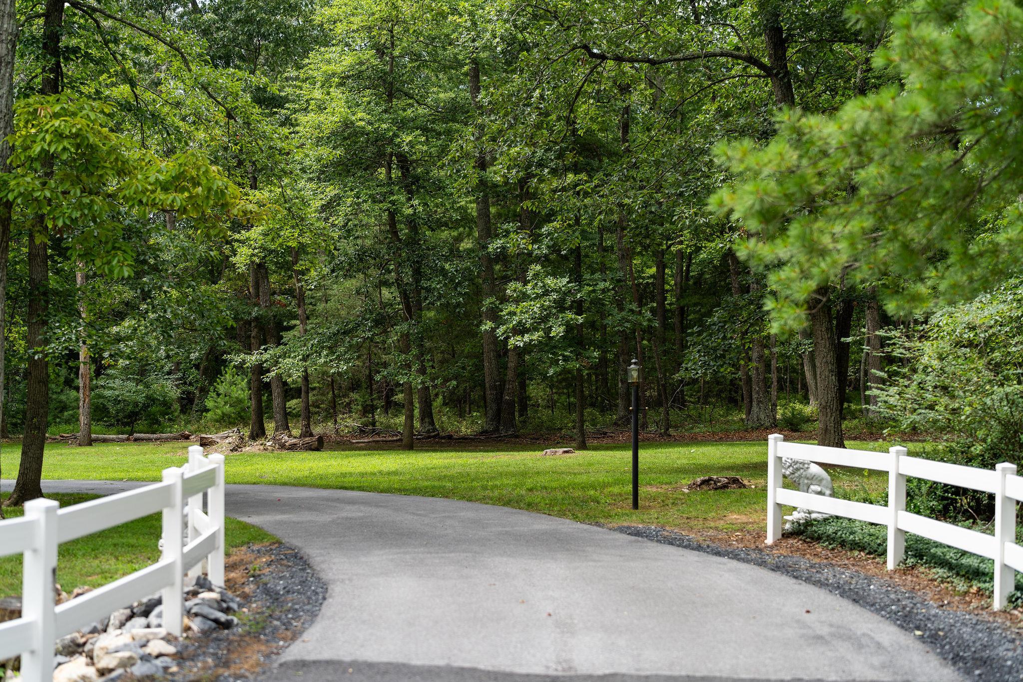337 HORSEHEAD RD, GROTTOES, Virginia 24441, 2 Bedrooms Bedrooms, ,2 BathroomsBathrooms,Residential,Acorn Acres,337 HORSEHEAD RD,679934 MLS # 679934 337 HORSEHEAD RD, GROTTOES, Virginia 24441, 2 Bedrooms Bedrooms, ,2 BathroomsBathrooms,Residential,Acorn Acres,337 HORSEHEAD RD,679934 MLS # 679934