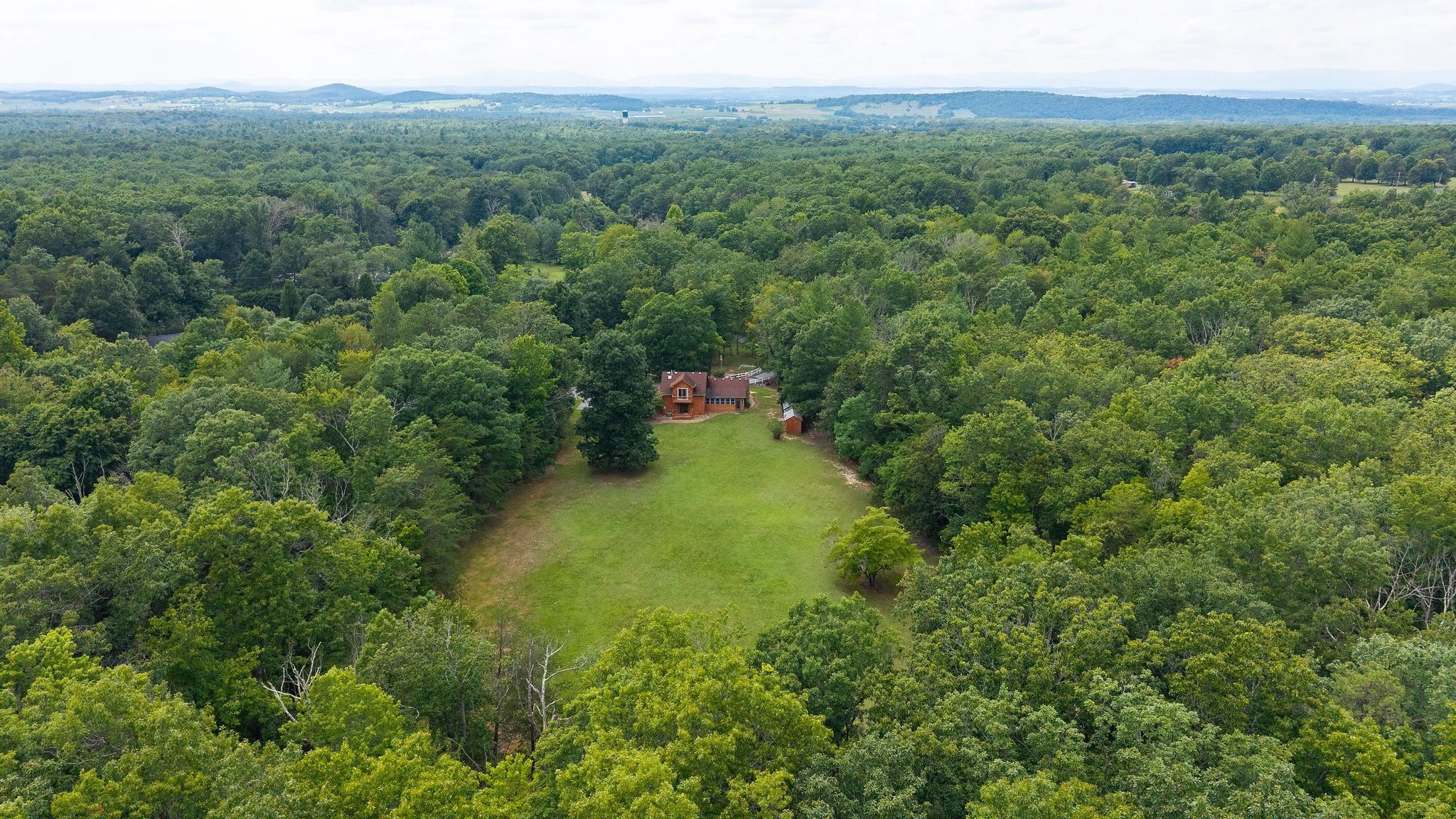 337 HORSEHEAD RD, GROTTOES, Virginia 24441, 2 Bedrooms Bedrooms, ,2 BathroomsBathrooms,Residential,Acorn Acres,337 HORSEHEAD RD,679934 MLS # 679934 337 HORSEHEAD RD, GROTTOES, Virginia 24441, 2 Bedrooms Bedrooms, ,2 BathroomsBathrooms,Residential,Acorn Acres,337 HORSEHEAD RD,679934 MLS # 679934