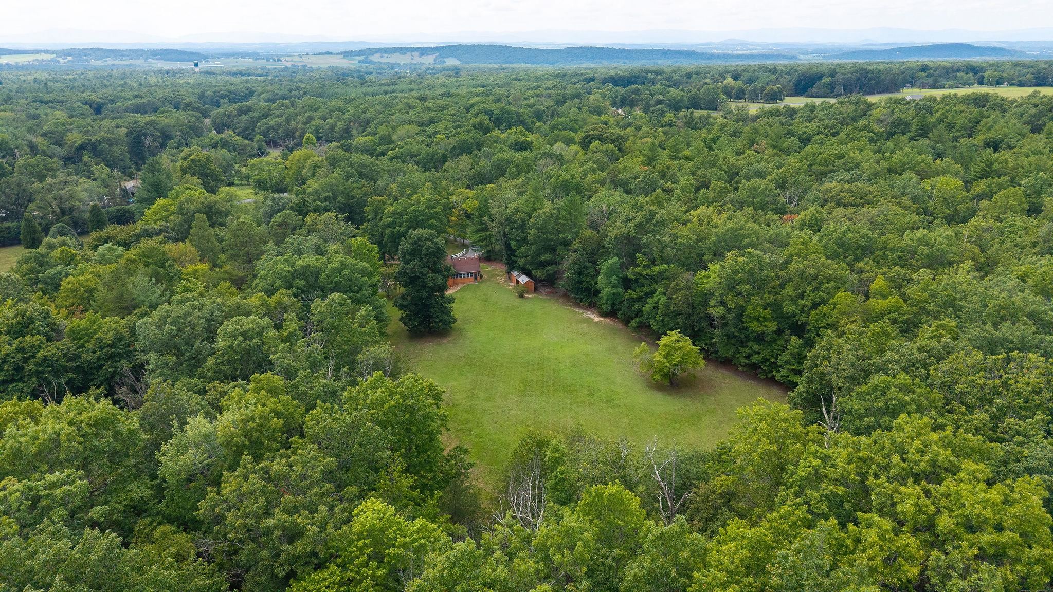 337 HORSEHEAD RD, GROTTOES, Virginia 24441, 2 Bedrooms Bedrooms, ,2 BathroomsBathrooms,Residential,Acorn Acres,337 HORSEHEAD RD,679934 MLS # 679934 337 HORSEHEAD RD, GROTTOES, Virginia 24441, 2 Bedrooms Bedrooms, ,2 BathroomsBathrooms,Residential,Acorn Acres,337 HORSEHEAD RD,679934 MLS # 679934