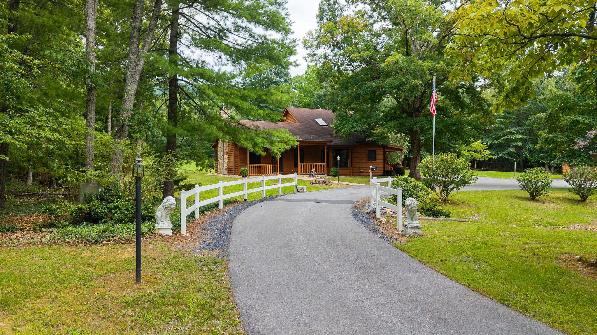 337 HORSEHEAD RD, GROTTOES, Virginia 24441, 2 Bedrooms Bedrooms, ,2 BathroomsBathrooms,Residential,Acorn Acres,337 HORSEHEAD RD,679934 MLS # 679934 337 HORSEHEAD RD, GROTTOES, Virginia 24441, 2 Bedrooms Bedrooms, ,2 BathroomsBathrooms,Residential,Acorn Acres,337 HORSEHEAD RD,679934 MLS # 679934