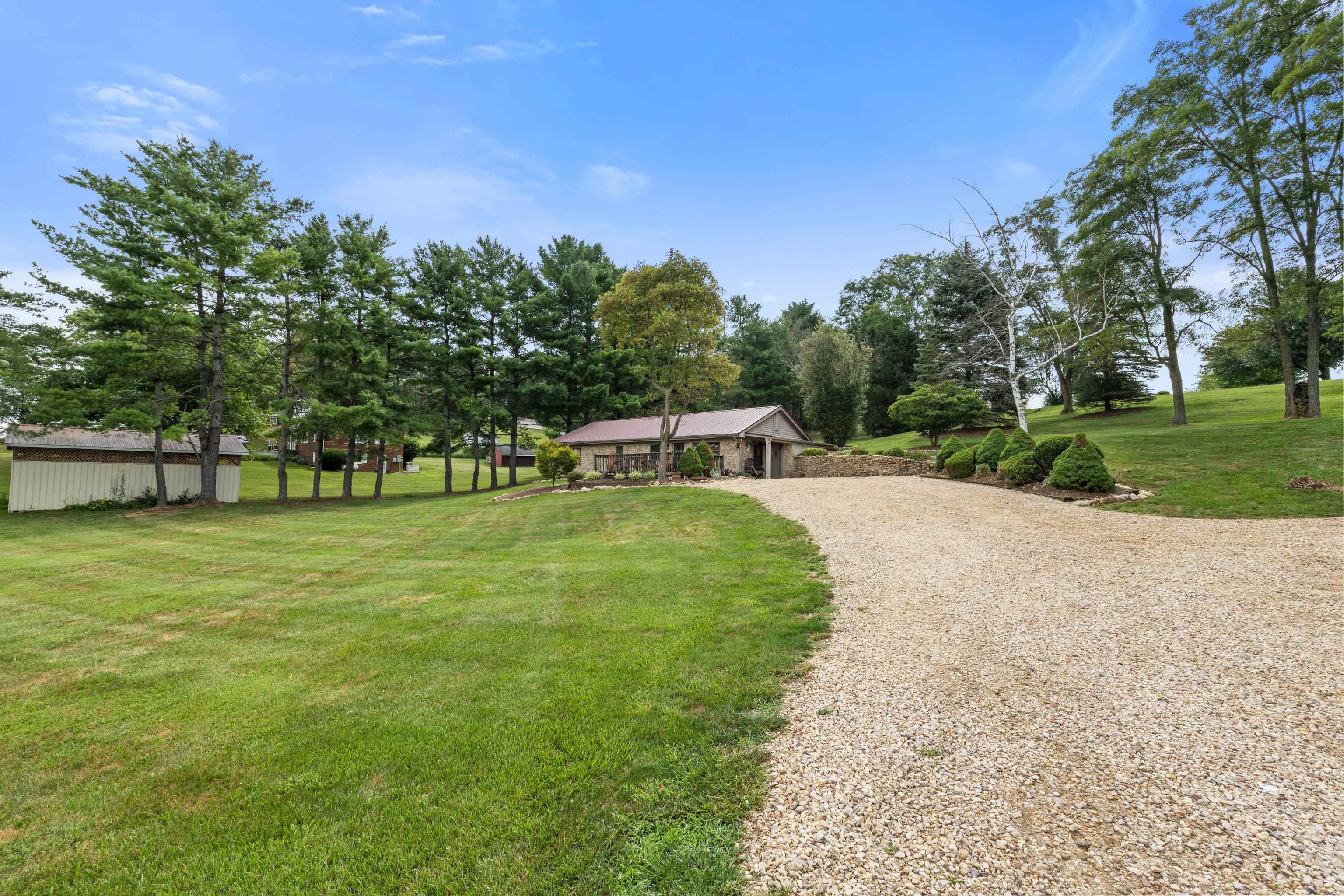 660 STERRETT RD, FAIRFIELD, Virginia 24435, 3 Bedrooms Bedrooms, ,1 BathroomBathrooms,Residential,660 STERRETT RD,679941 MLS # 679941 660 STERRETT RD, FAIRFIELD, Virginia 24435, 3 Bedrooms Bedrooms, ,1 BathroomBathrooms,Residential,660 STERRETT RD,679941 MLS # 679941