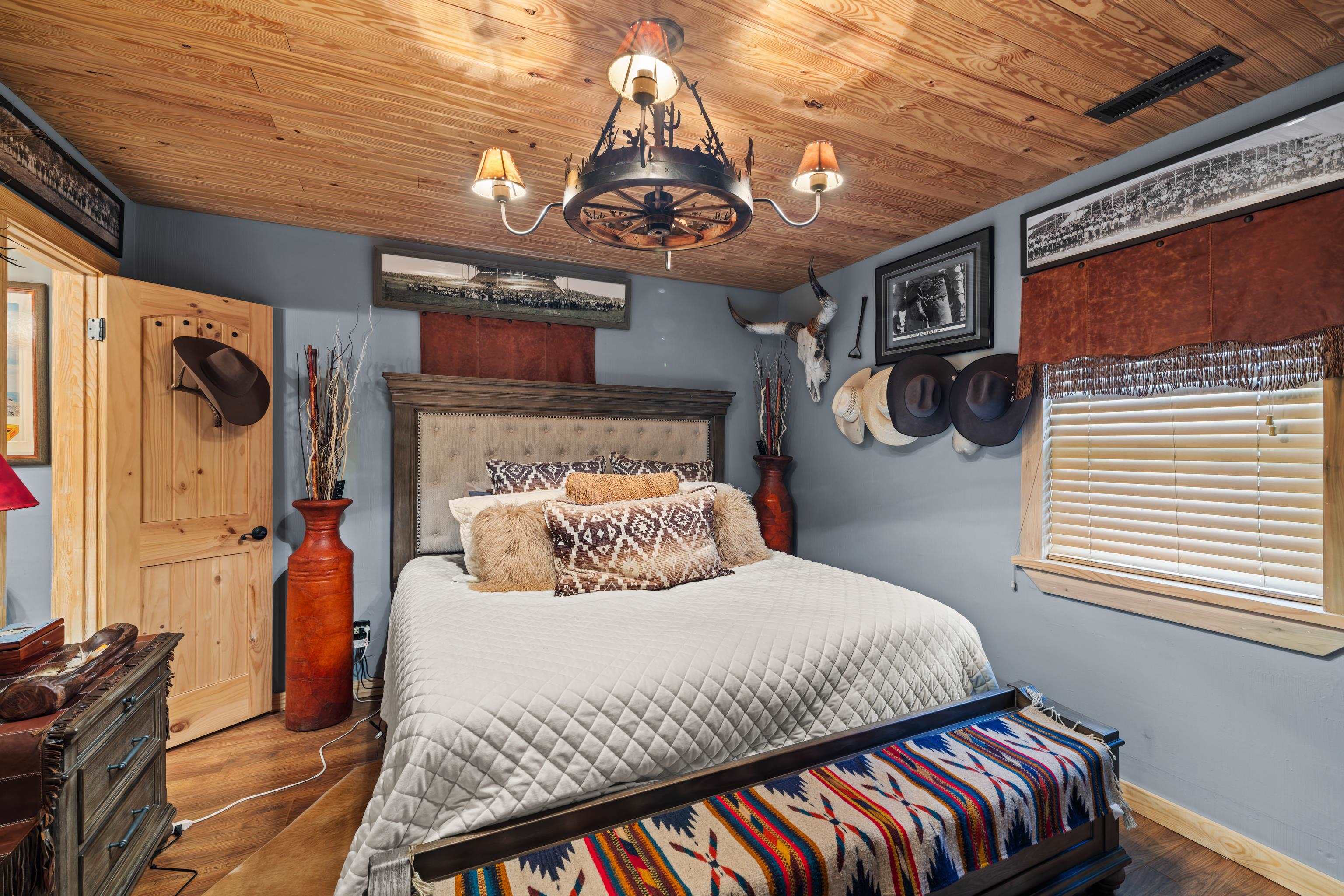 660 STERRETT RD, FAIRFIELD, Virginia 24435, 3 Bedrooms Bedrooms, ,1 BathroomBathrooms,Residential,660 STERRETT RD,679941 MLS # 679941 660 STERRETT RD, FAIRFIELD, Virginia 24435, 3 Bedrooms Bedrooms, ,1 BathroomBathrooms,Residential,660 STERRETT RD,679941 MLS # 679941
