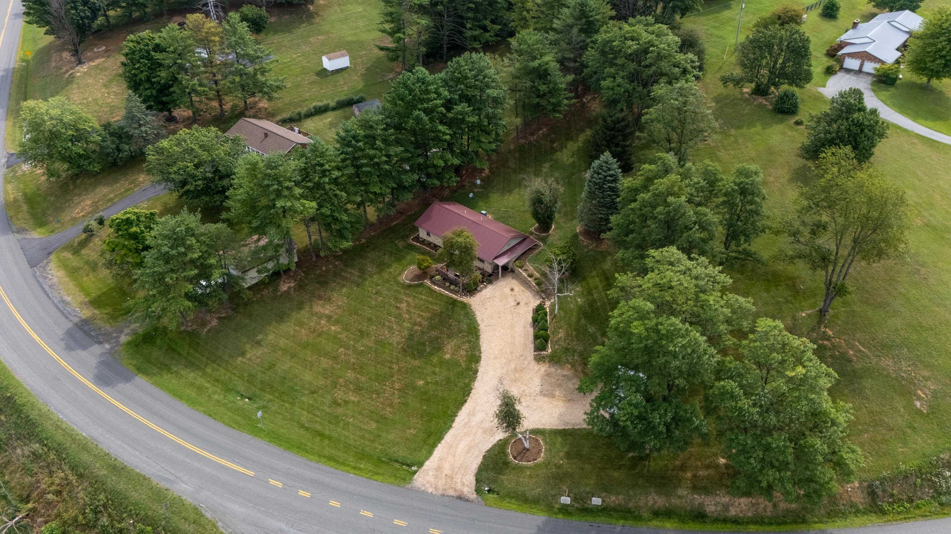 660 STERRETT RD, FAIRFIELD, Virginia 24435, 3 Bedrooms Bedrooms, ,1 BathroomBathrooms,Residential,660 STERRETT RD,679941 MLS # 679941 660 STERRETT RD, FAIRFIELD, Virginia 24435, 3 Bedrooms Bedrooms, ,1 BathroomBathrooms,Residential,660 STERRETT RD,679941 MLS # 679941