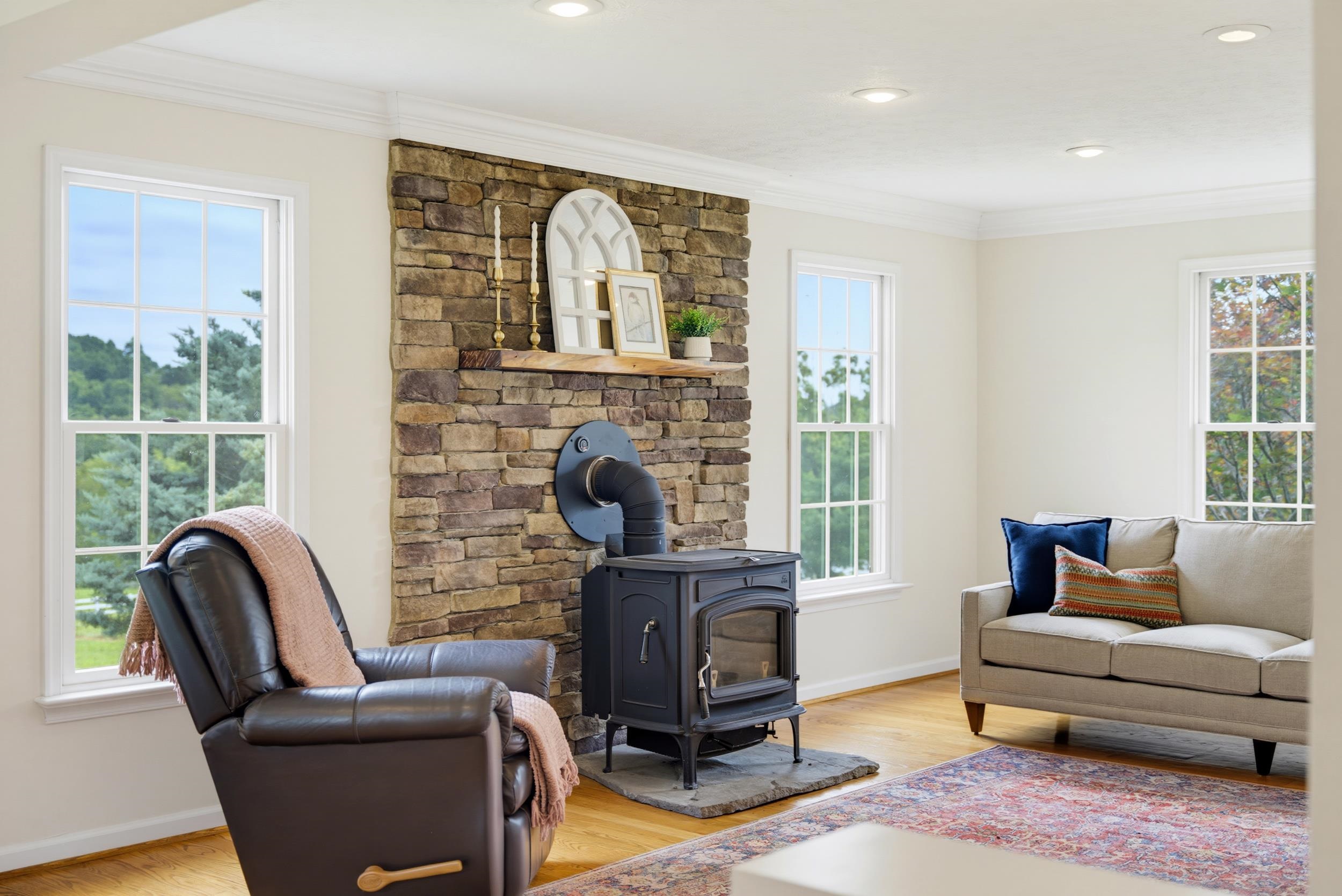 455 WHITE OAK GAP RD, STAUNTON, Virginia 24401, 4 Bedrooms Bedrooms, ,3 BathroomsBathrooms,Residential,455 WHITE OAK GAP RD,679949 MLS # 679949 455 WHITE OAK GAP RD, STAUNTON, Virginia 24401, 4 Bedrooms Bedrooms, ,3 BathroomsBathrooms,Residential,455 WHITE OAK GAP RD,679949 MLS # 679949