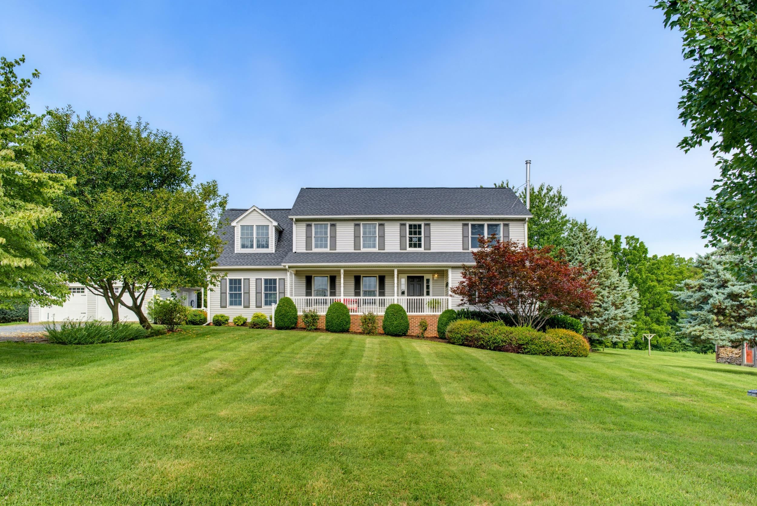 455 WHITE OAK GAP RD, STAUNTON, Virginia 24401, 4 Bedrooms Bedrooms, ,3 BathroomsBathrooms,Residential,455 WHITE OAK GAP RD,679949 MLS # 679949 455 WHITE OAK GAP RD, STAUNTON, Virginia 24401, 4 Bedrooms Bedrooms, ,3 BathroomsBathrooms,Residential,455 WHITE OAK GAP RD,679949 MLS # 679949