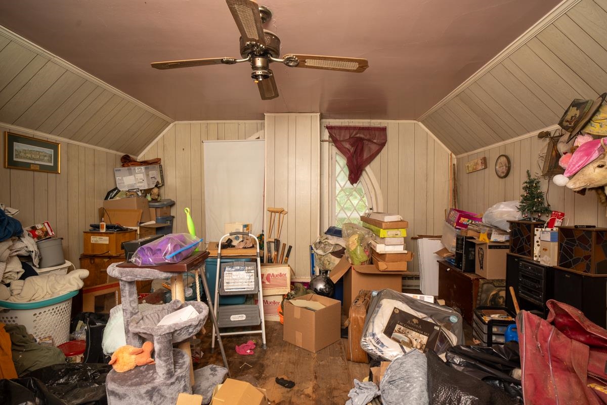 847 MAPLE AVE, STAUNTON, Virginia 24401, 3 Bedrooms Bedrooms, ,2 BathroomsBathrooms,Residential,847 MAPLE AVE,679951 MLS # 679951