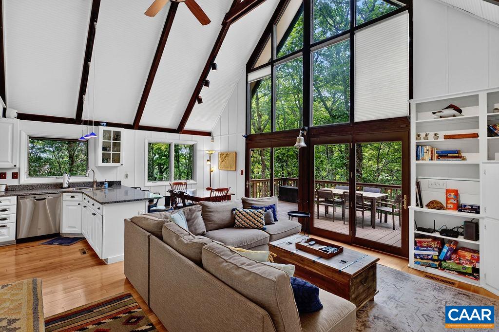 23 BLACKROCK CIR, WINTERGREEN RESORT, Virginia 22967, 4 Bedrooms Bedrooms, ,2 BathroomsBathrooms,Residential,23 BLACKROCK CIR,679952 MLS # 679952