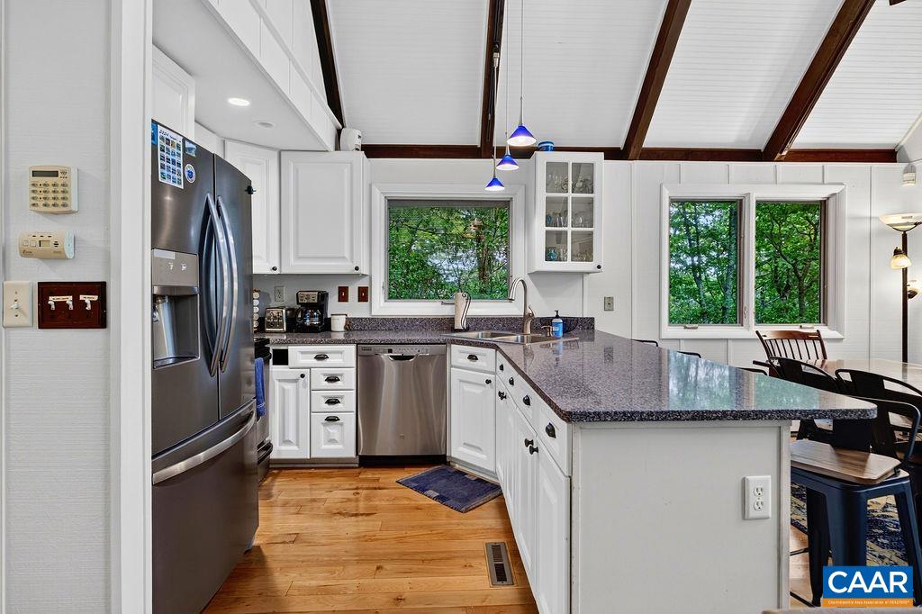 23 BLACKROCK CIR, WINTERGREEN RESORT, Virginia 22967, 4 Bedrooms Bedrooms, ,2 BathroomsBathrooms,Residential,23 BLACKROCK CIR,679952 MLS # 679952
