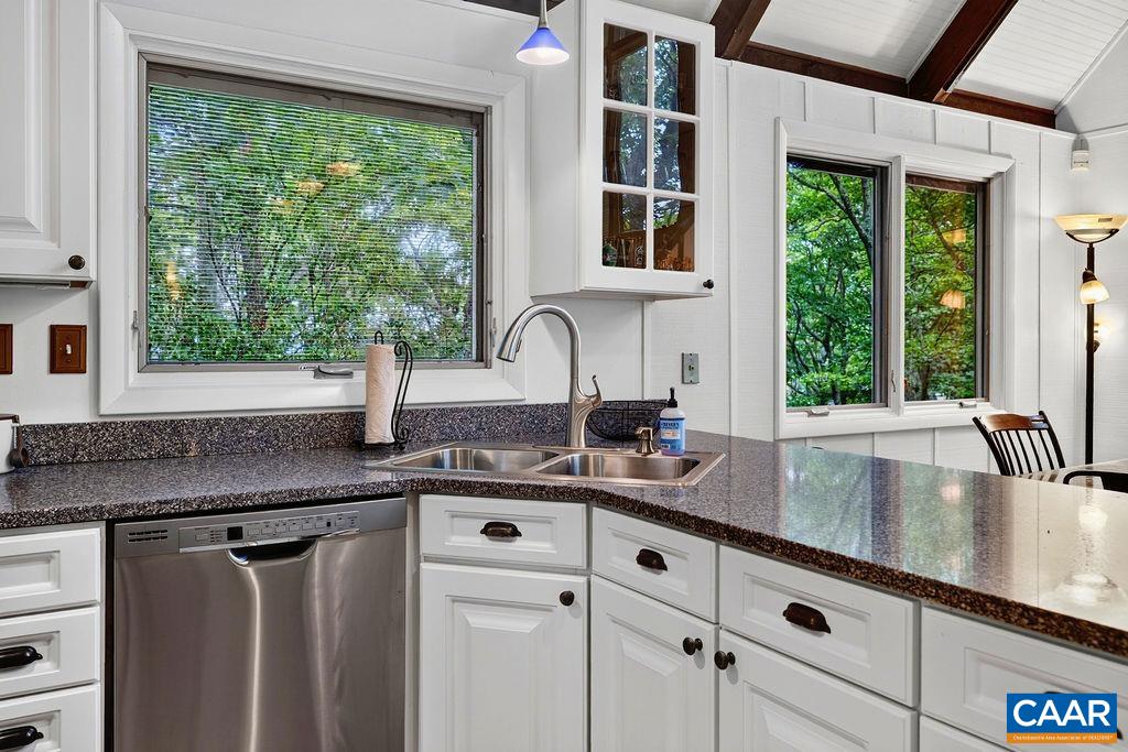 23 BLACKROCK CIR, WINTERGREEN RESORT, Virginia 22967, 4 Bedrooms Bedrooms, ,2 BathroomsBathrooms,Residential,23 BLACKROCK CIR,679952 MLS # 679952