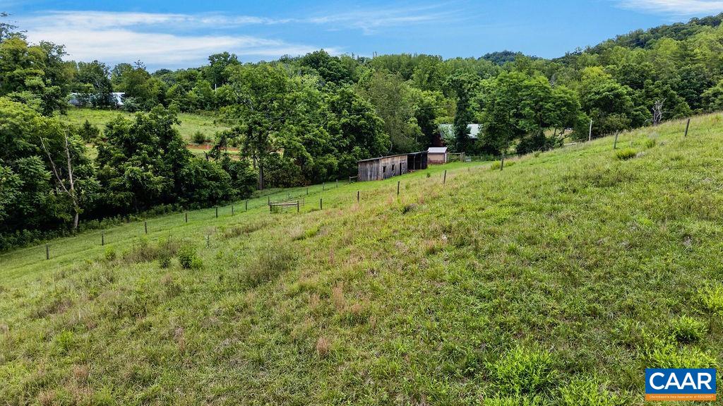 965 HORSESHOE DR, ARRINGTON, Virginia 22922, 4 Bedrooms Bedrooms, ,2 BathroomsBathrooms,Residential,965 HORSESHOE DR,679953 MLS # 679953